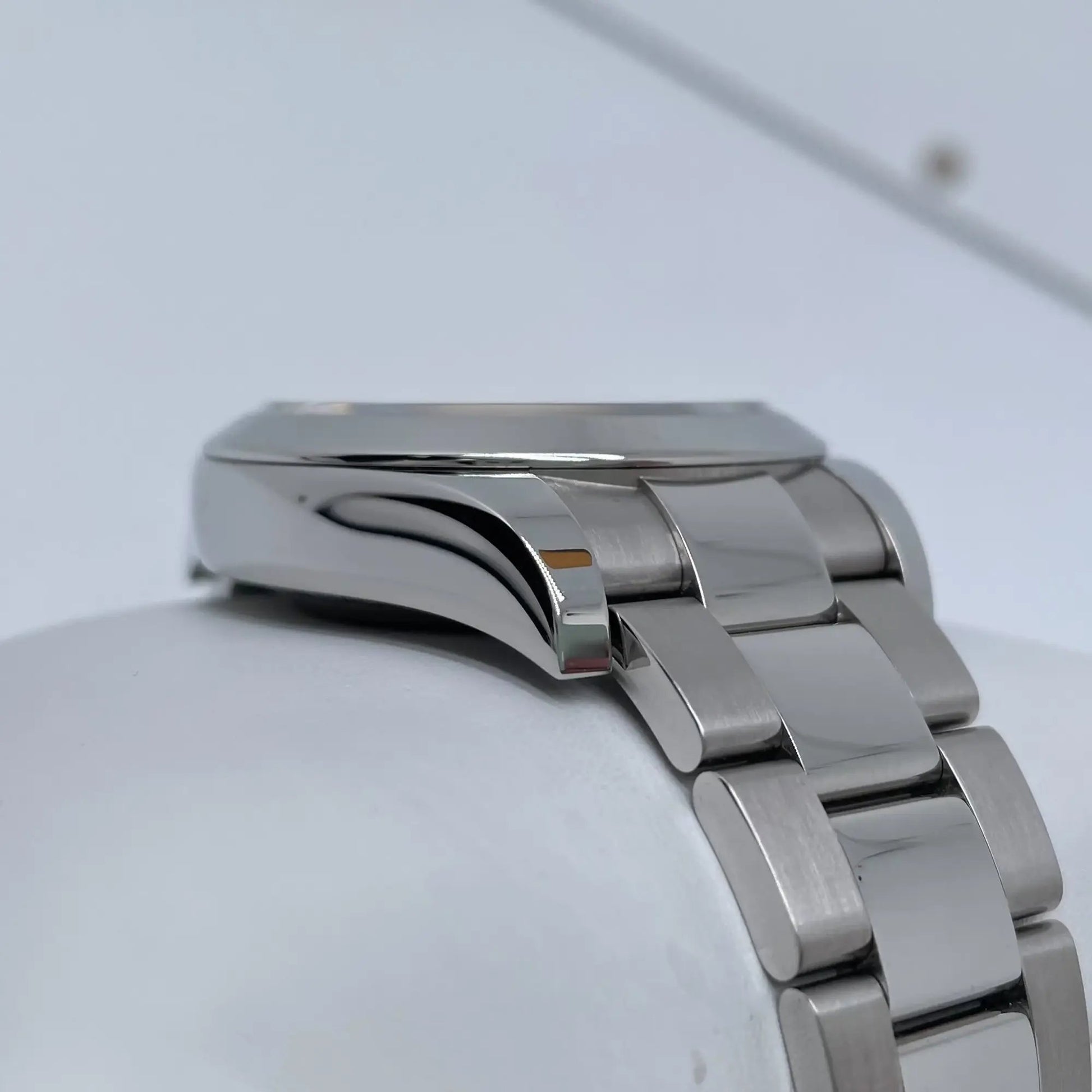 5th image of Rolex Rolex Milgauss Wristwatch, PreOwned condition