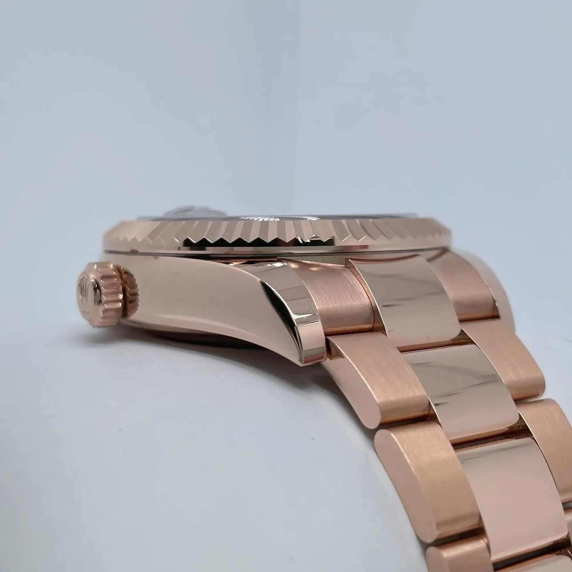 4th image of Rolex Sky-Dweller Wristwatch, New condition