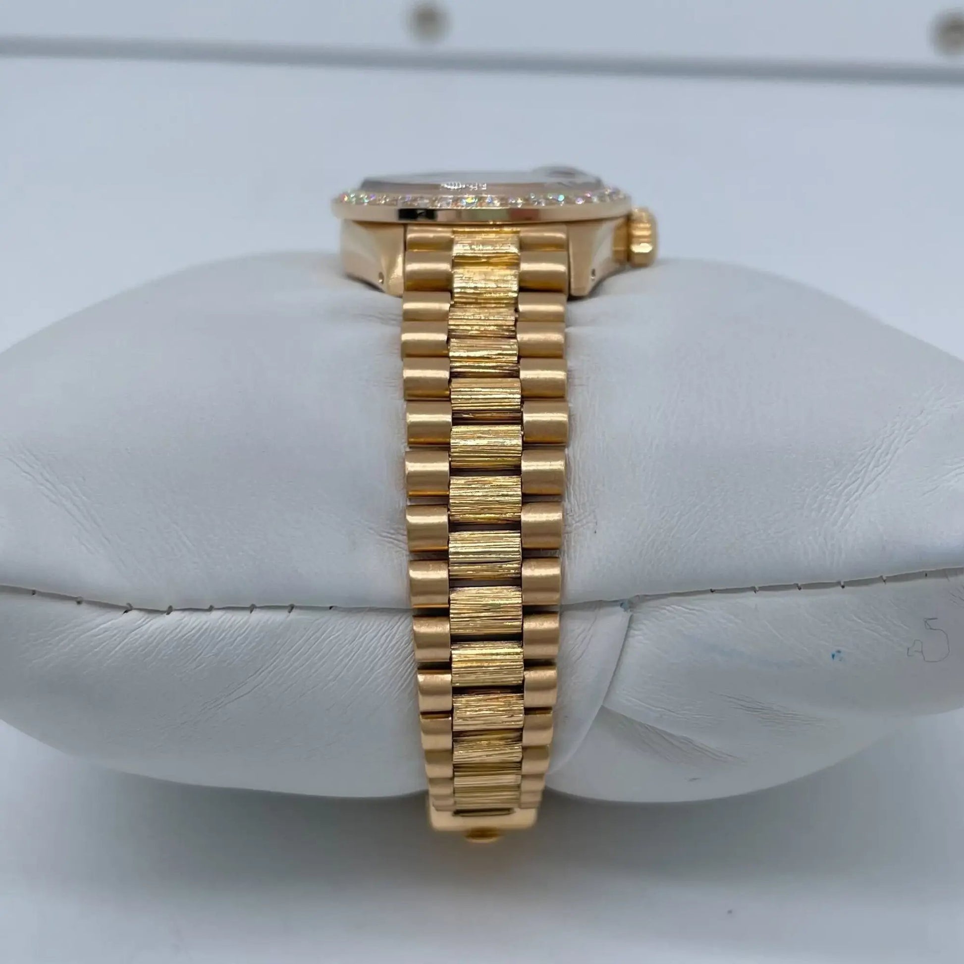 8th image of Rolex Rolex Lady Datejust Wristwatch, PreOwned condition