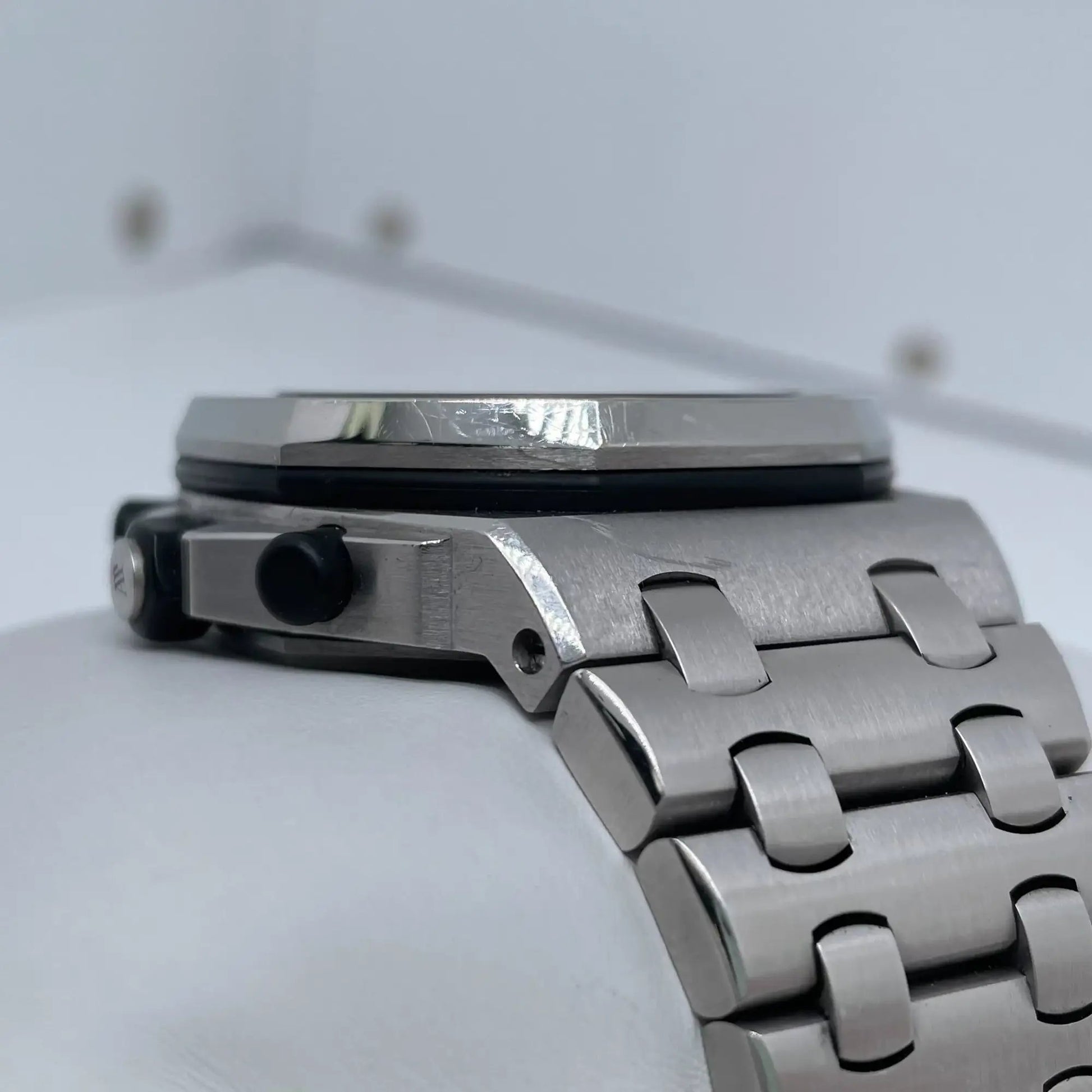 3rd image of Audemars Piguet 26170ST.OO.1000ST.01 Wristwatch, PreOwned condition