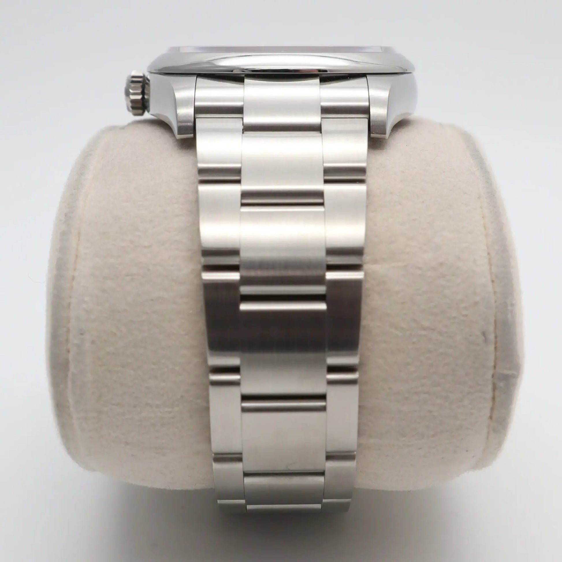 9th image of Rolex Rolex Oyster Perpetual Wristwatch, New condition
