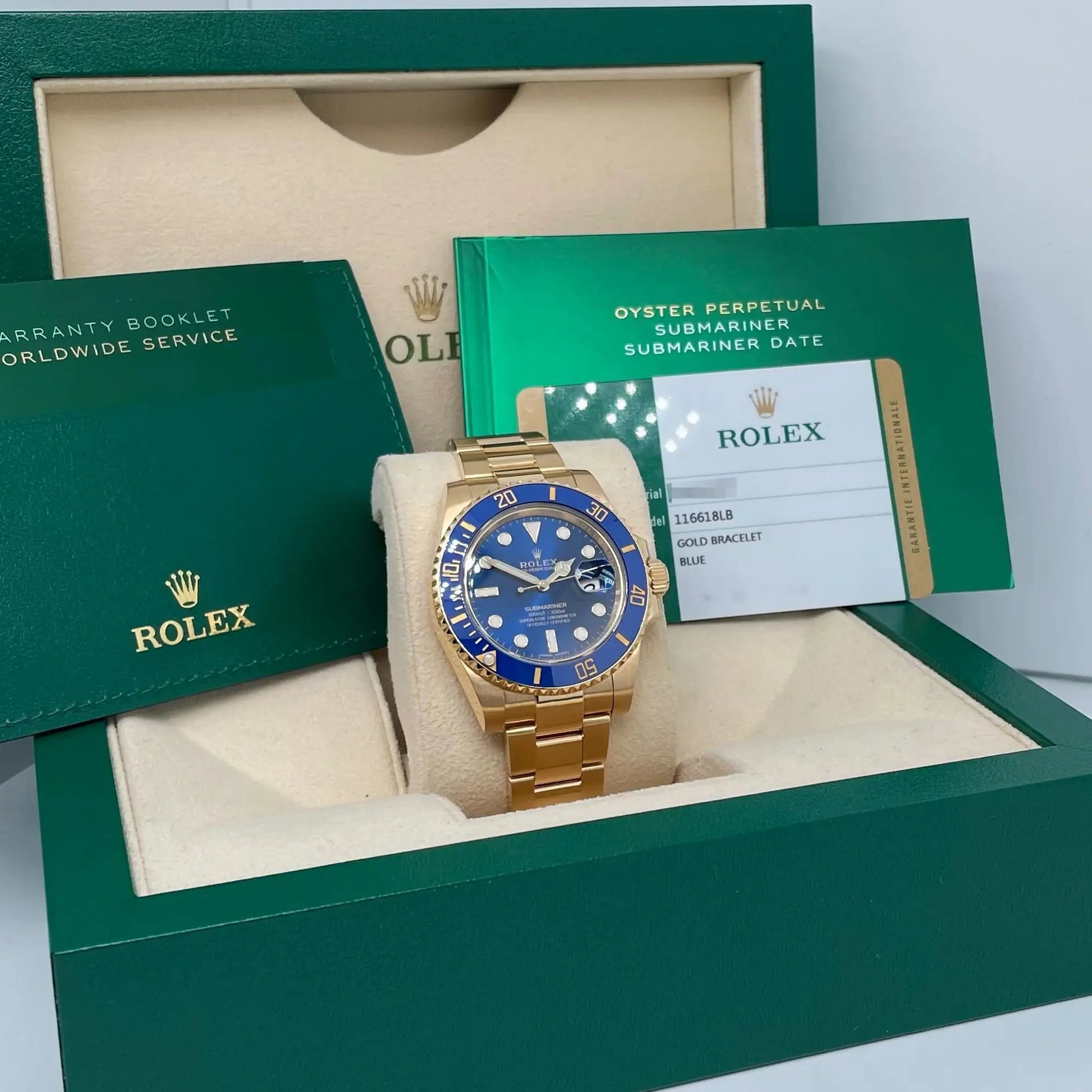 3rd image of Rolex Rolex Submariner  Wristwatch, PreOwned condition