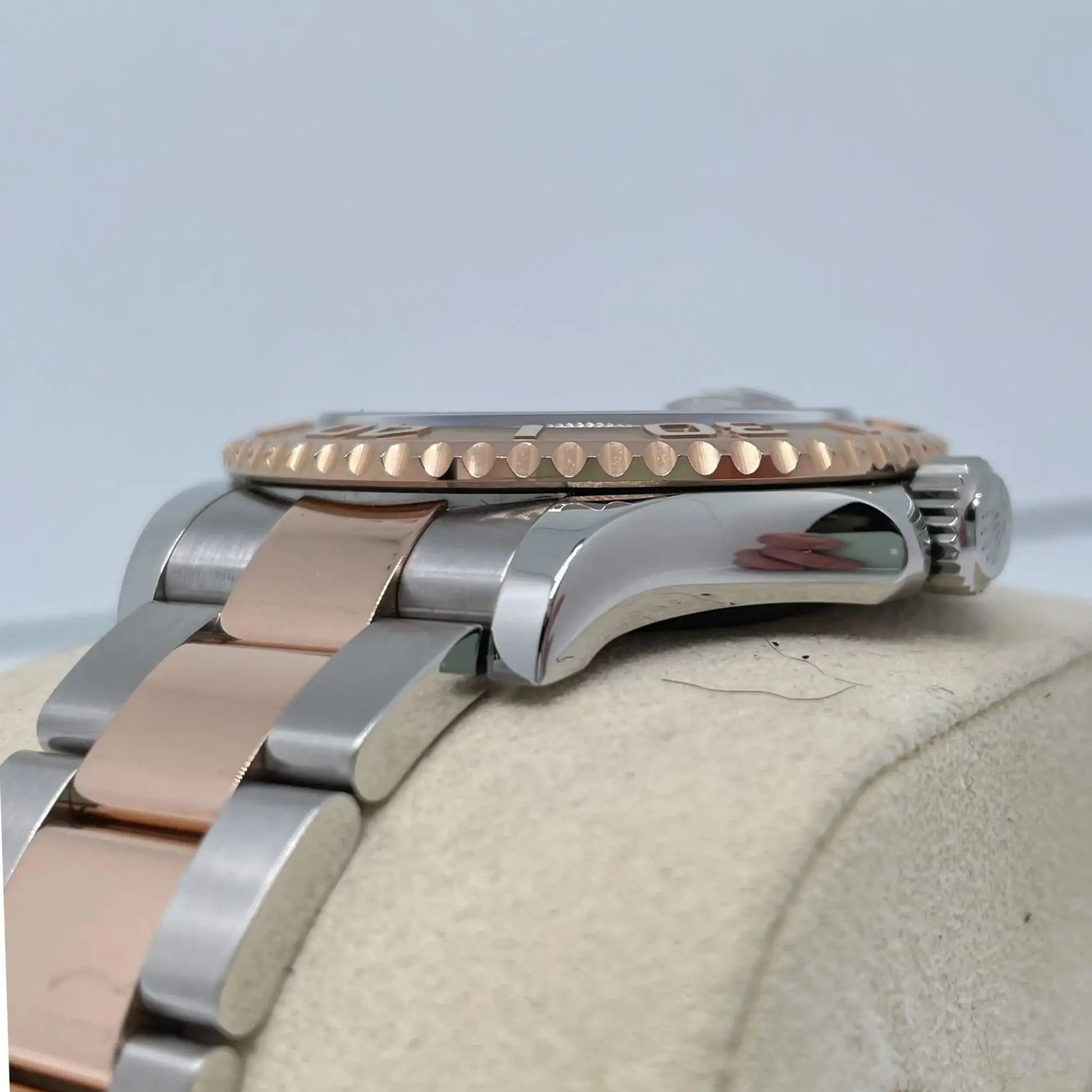 4th image of Rolex Rolex Yacht Master Wristwatch, PreOwned condition