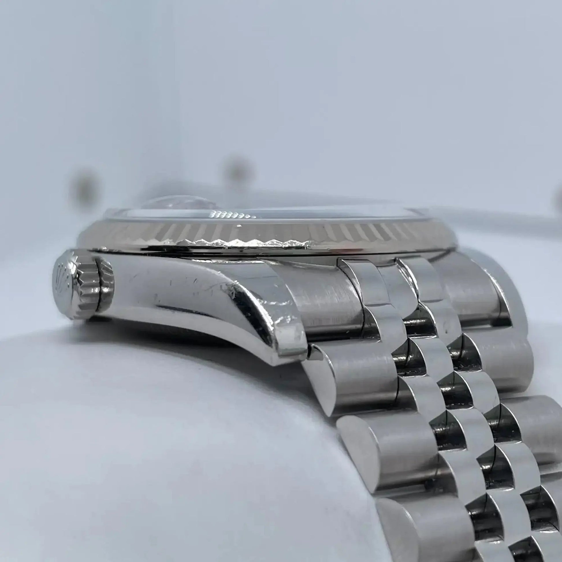 4th image of Rolex Datejust Wristwatch, PreOwned condition