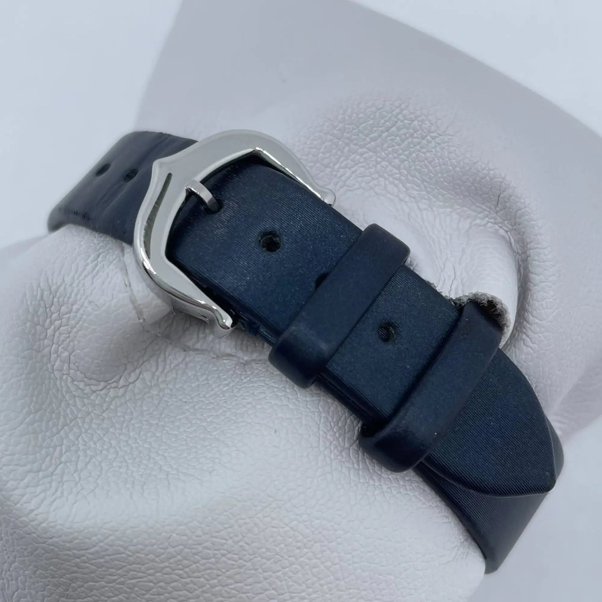 11th image of Cartier W4BL0002 Wristwatch, PreOwned condition