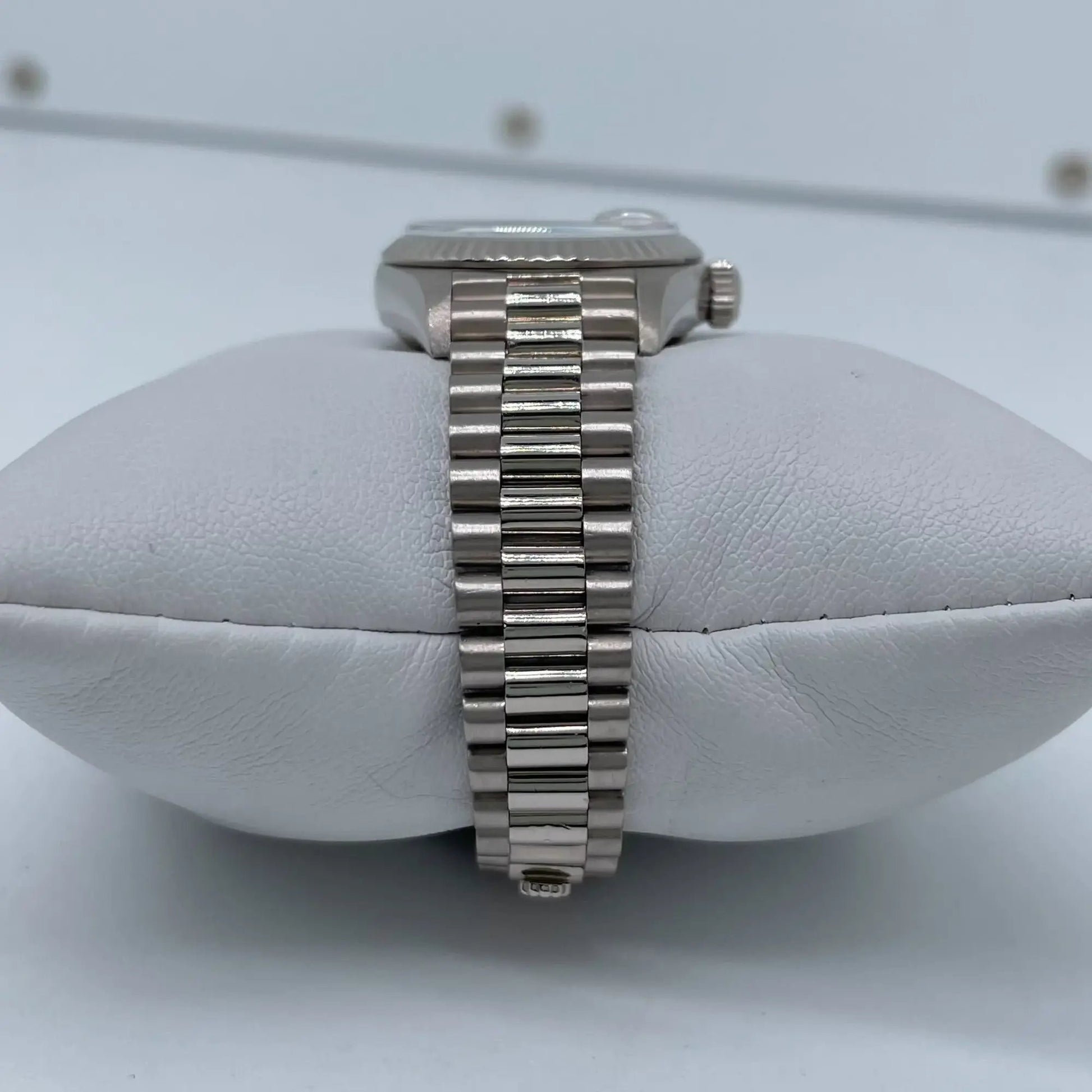 8th image of Rolex  Rolex Lady-Datejust Wristwatch, PreOwned condition