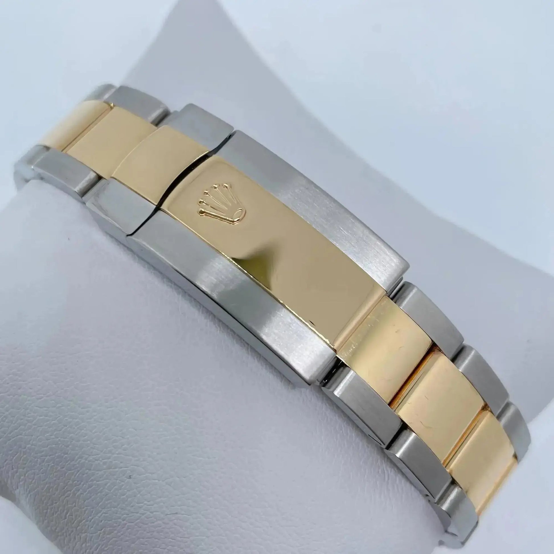 12th image of Rolex  Rolex Datejust II Wristwatch, PreOwned condition