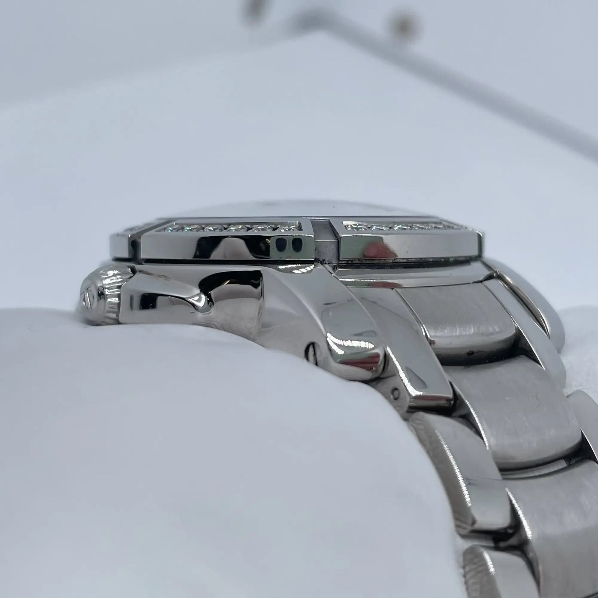 3rd image of Baume & Mercier Capeland  Wristwatch, PreOwned condition