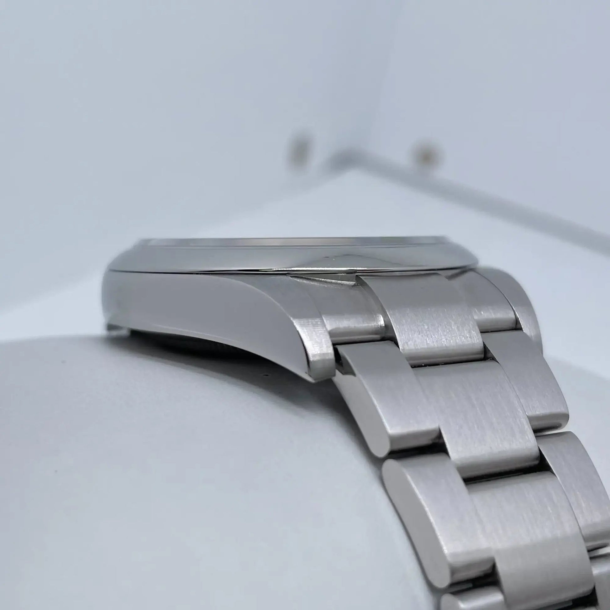 6th image of Rolex Rolex Oyster Perpetual 114300 Wristwatch, PreOwned condition