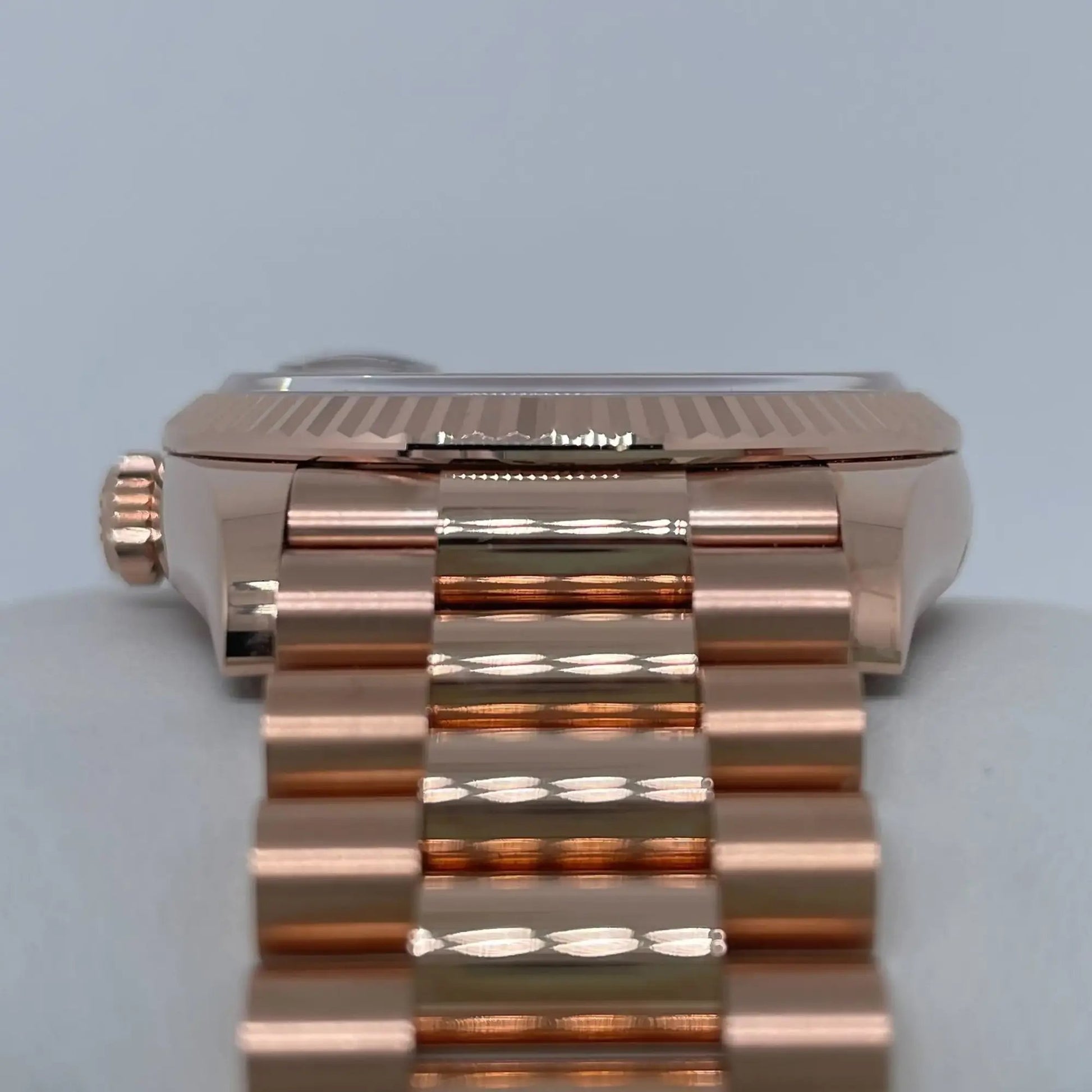 8th image of Rolex Day-Date Wristwatch, New condition