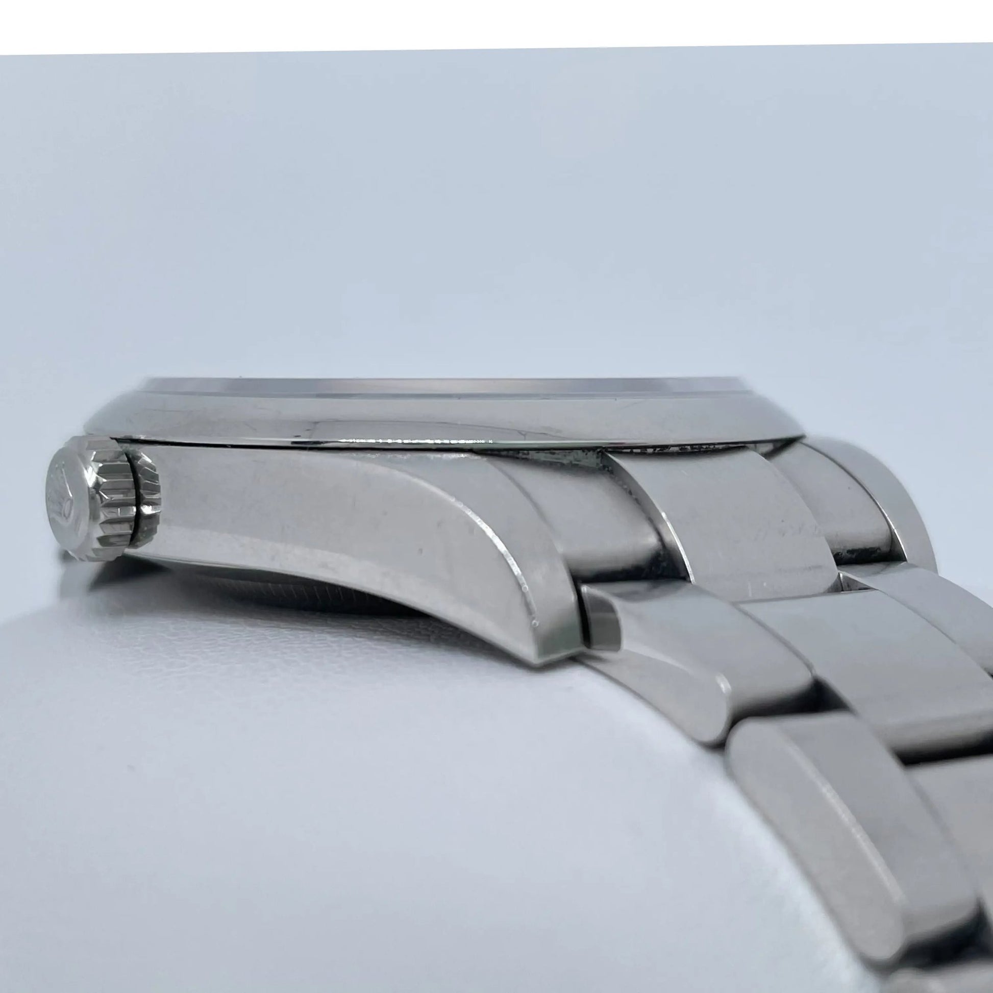 5th image of Rolex Rolex Oyster Perpetual 114300 Wristwatch, PreOwned condition