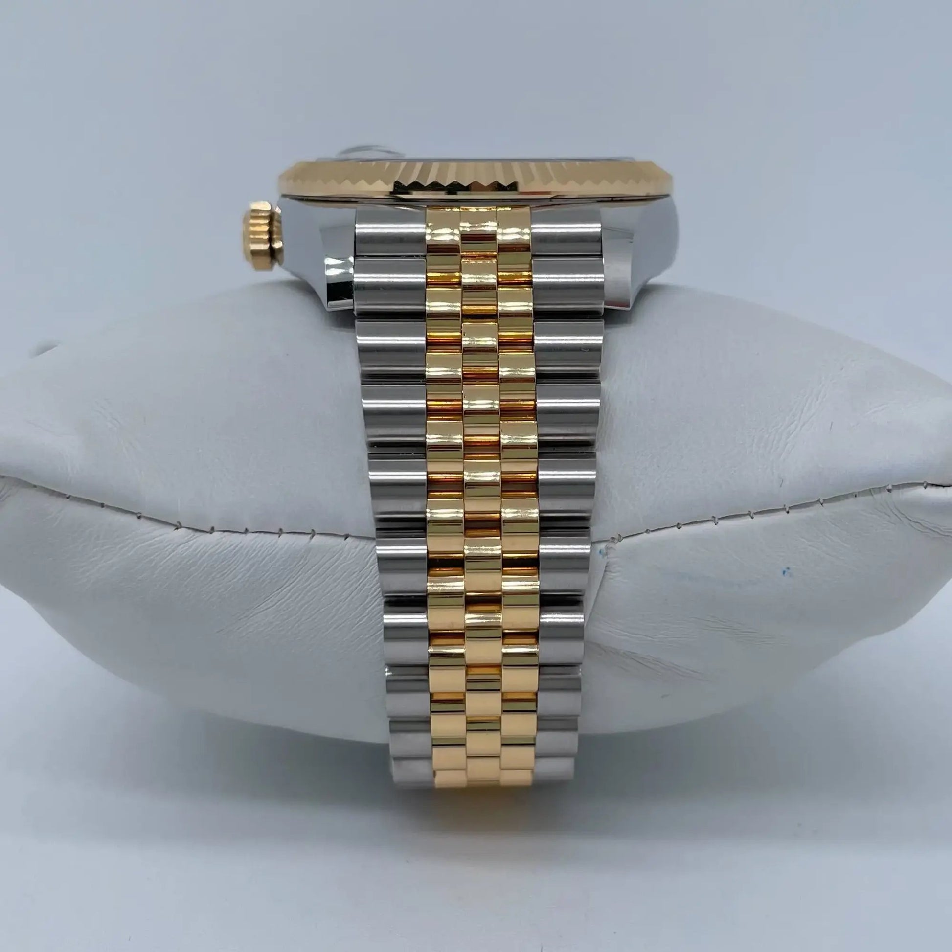 7th image of Rolex Sky-Dweller Wristwatch, New condition