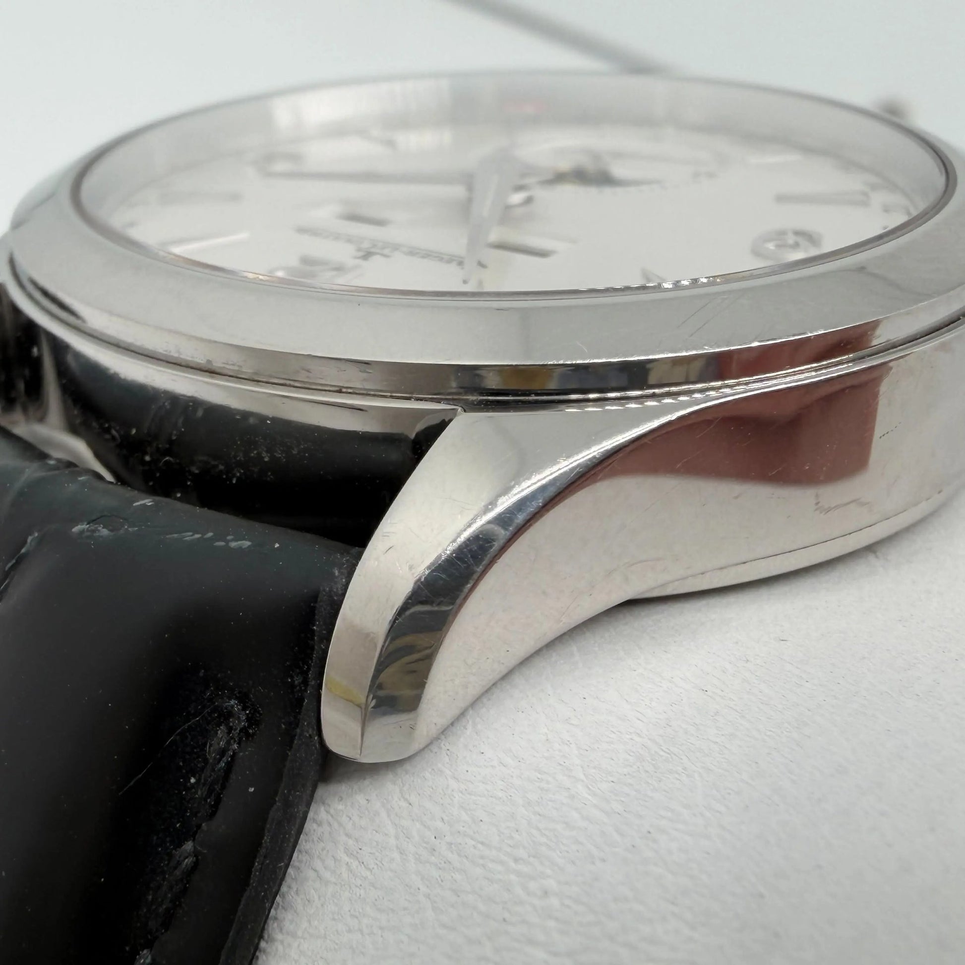 6th image of Jaeger-LeCoultre Jaeger-LeCoultre Master Calendar Wristwatch, PreOwned condition