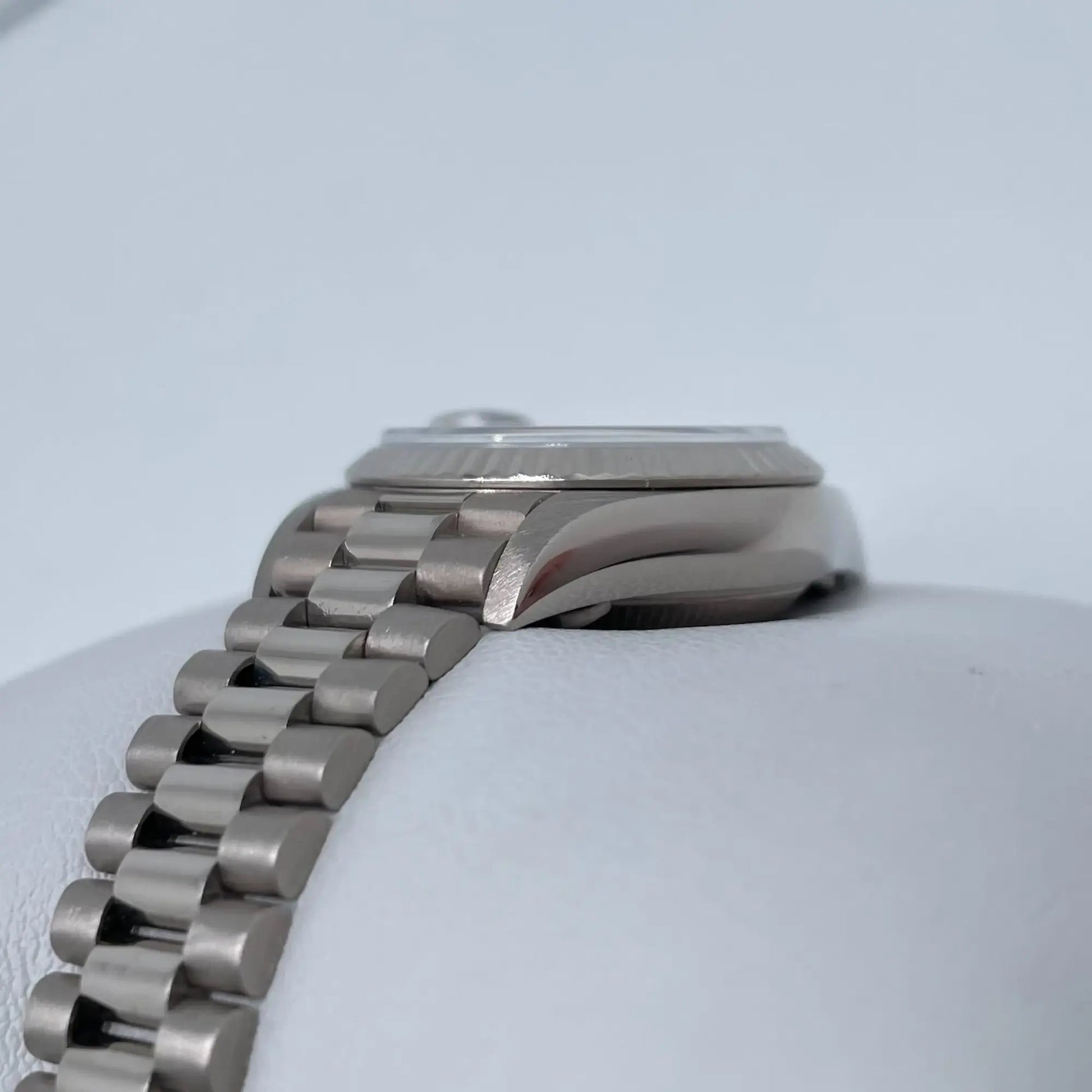 7th image of Rolex  Rolex Lady-Datejust Wristwatch, PreOwned condition