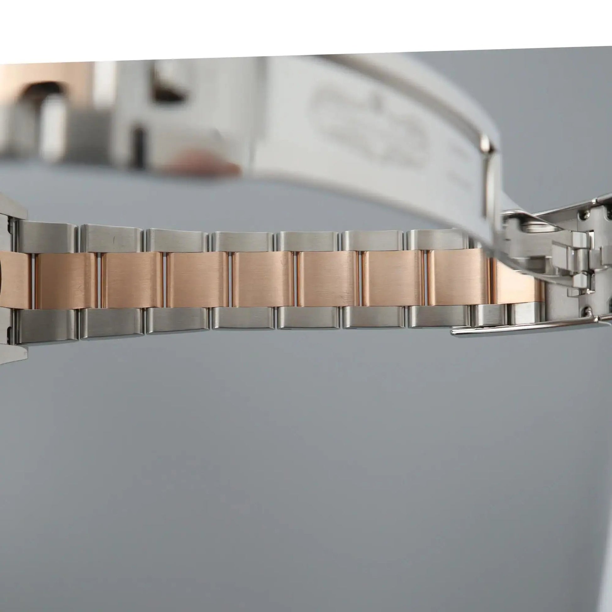 10th image of Rolex Rolex Datejust 126231 Wristwatch, PreOwned condition