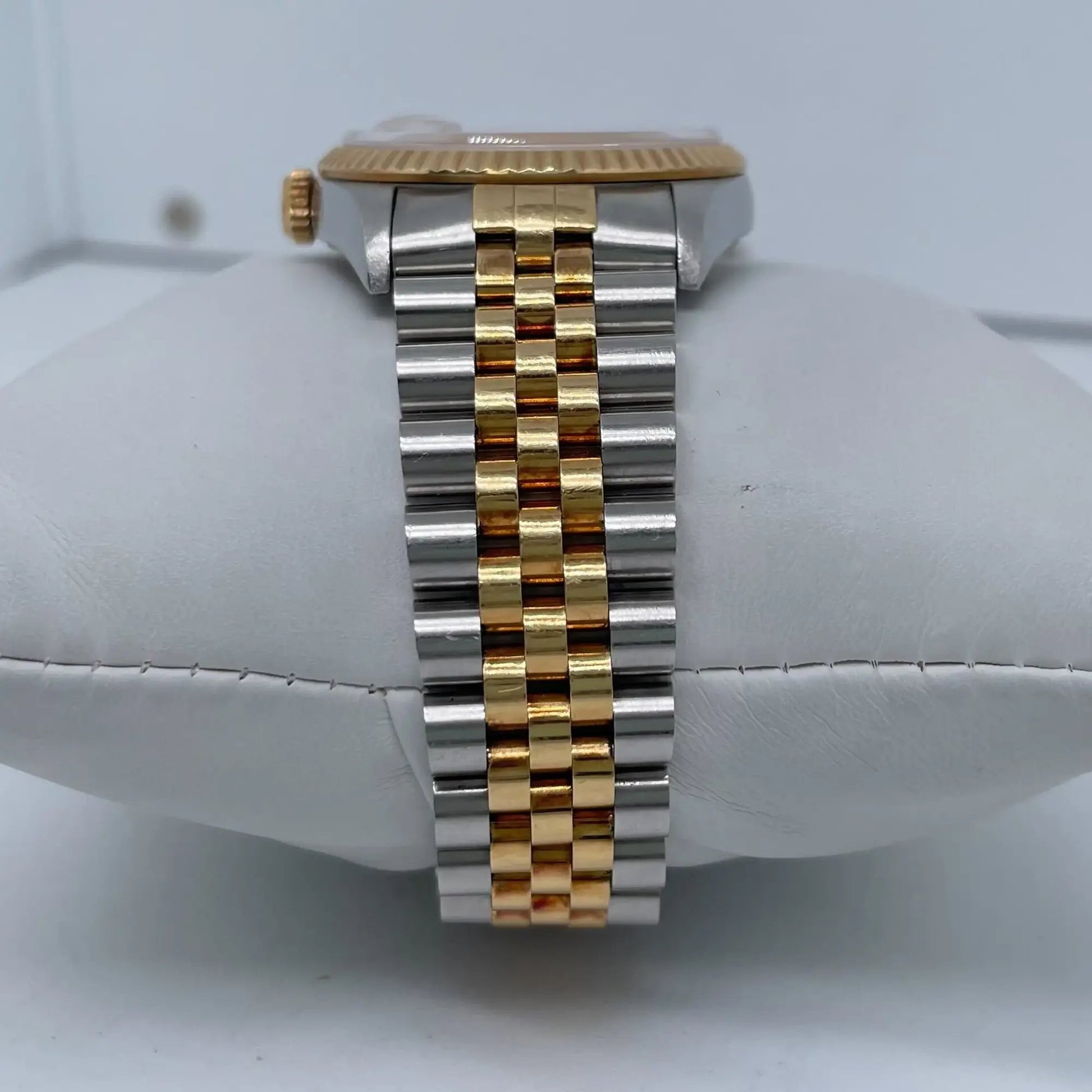 9th image of Rolex Rolex Datejust 16233 Wristwatch, PreOwned condition