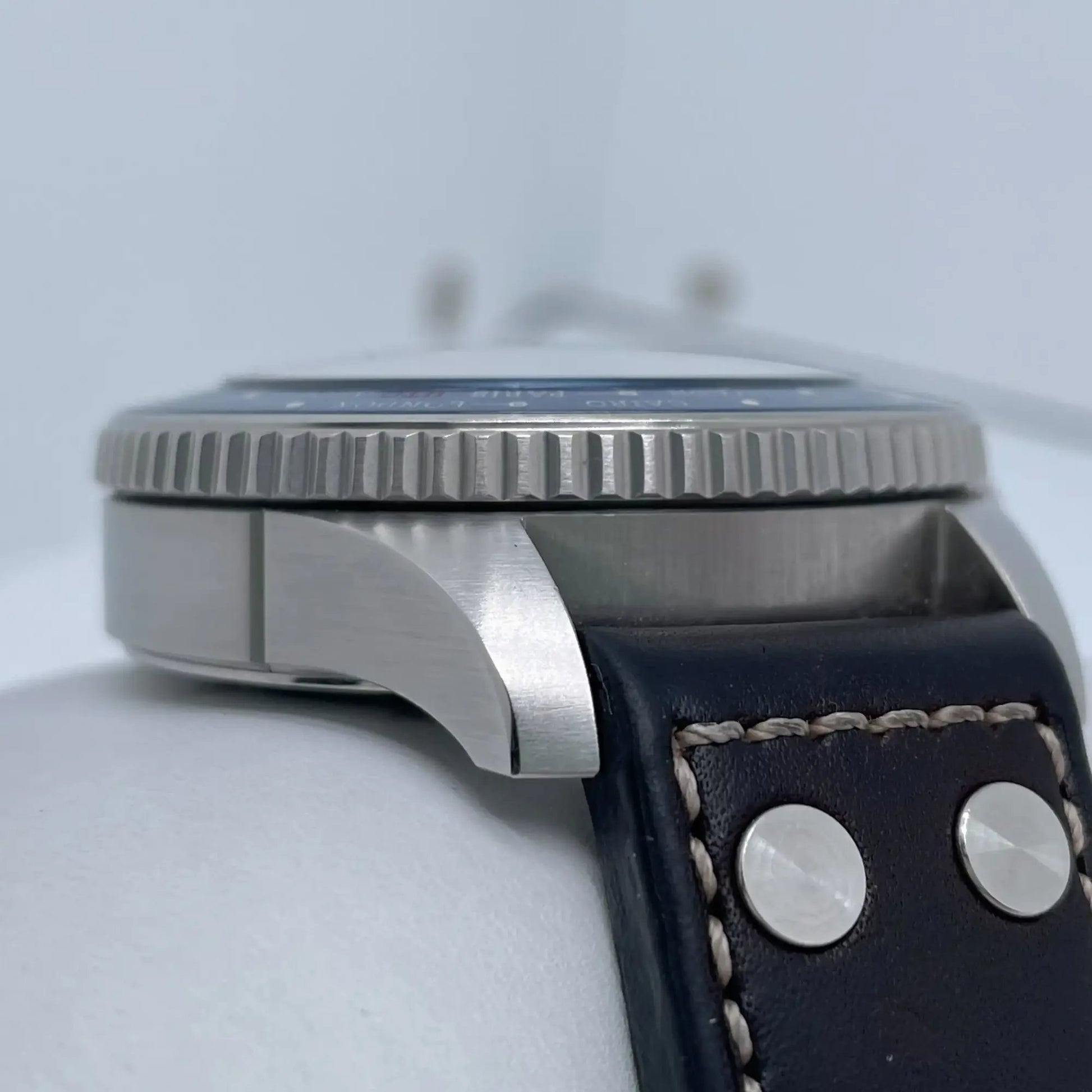 5th image of IWC  IWC Timezoner Le Petit Wristwatch, PreOwned condition