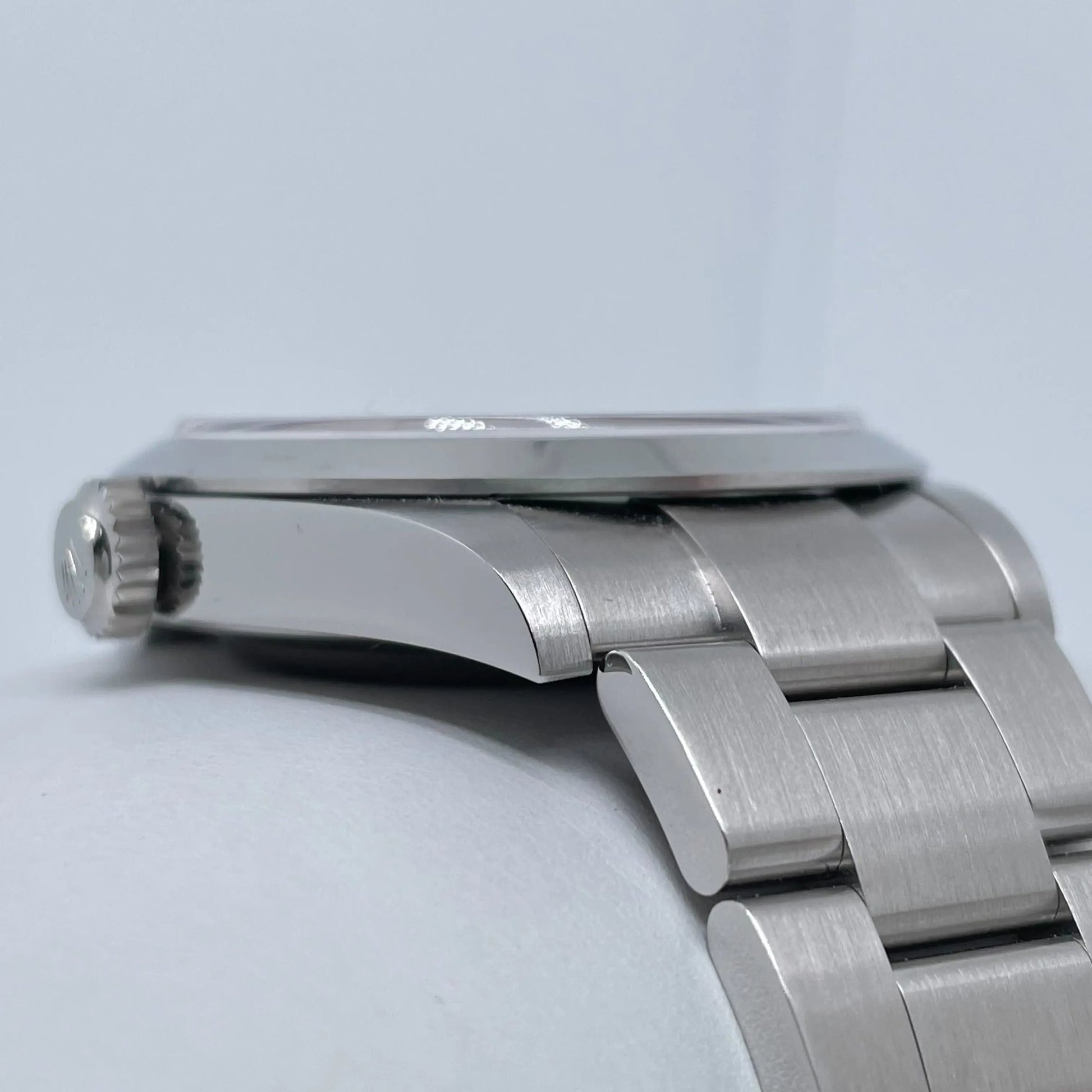 4th image of Rolex Rolex Explorer 124270 Wristwatch, New condition
