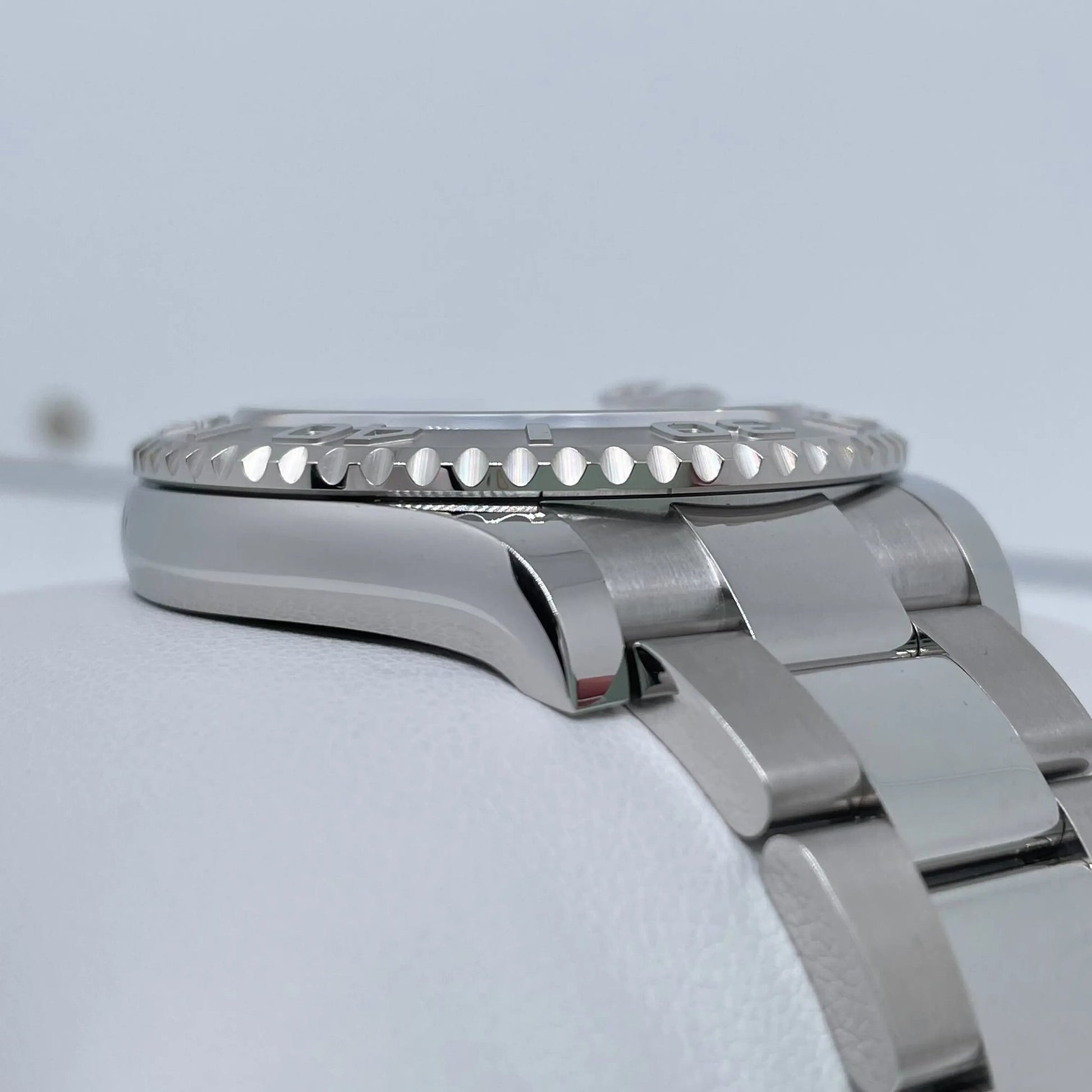 6th image of Rolex Rolex Yacht-Master 126622 Wristwatch, New condition