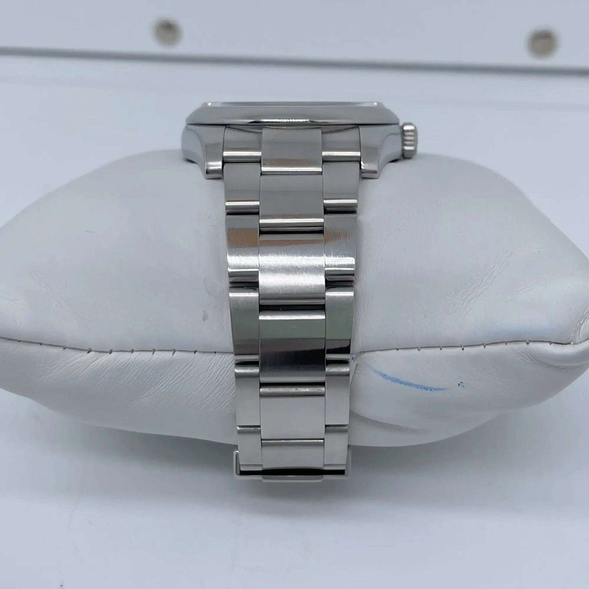 7th image of Rolex Rolex Oyster Perpetual 116000 Wristwatch, PreOwned condition