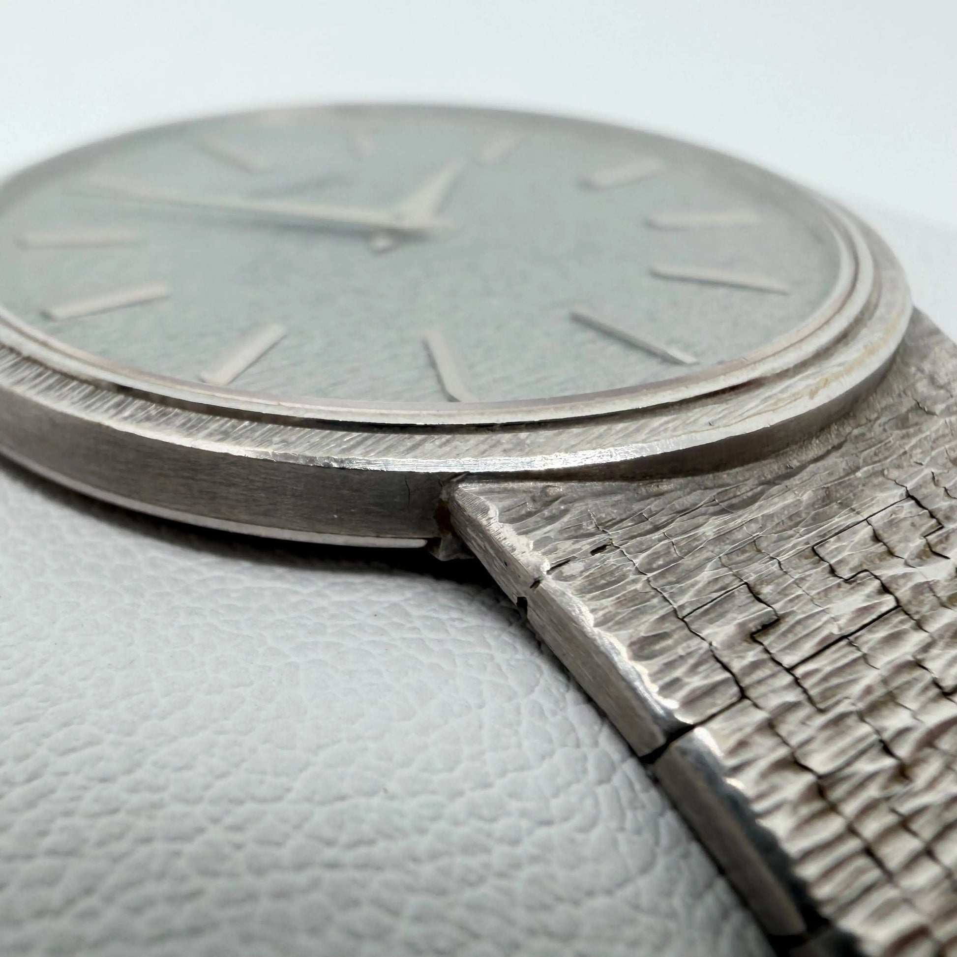 5th image of Piaget Classic Wristwatch, PreOwned condition