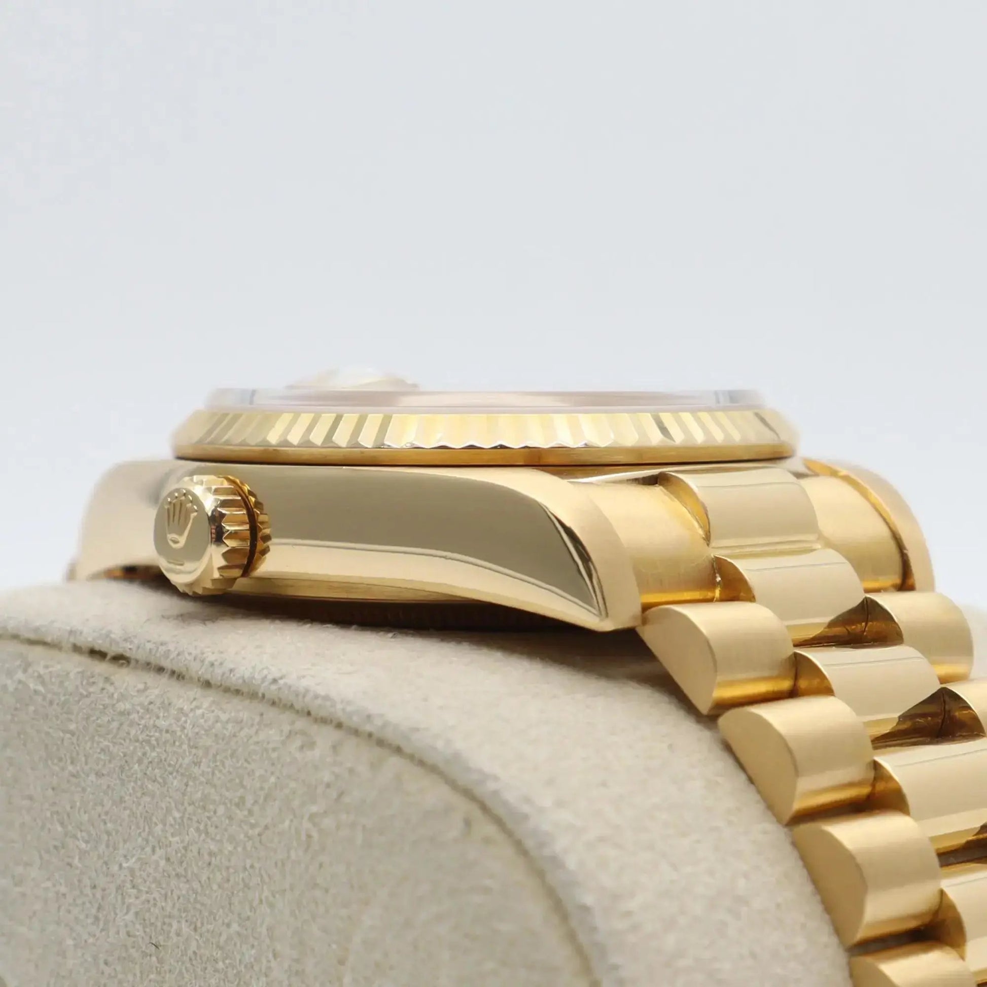 4th image of Rolex Rolex Day-Date 18038 Wristwatch, PreOwned condition