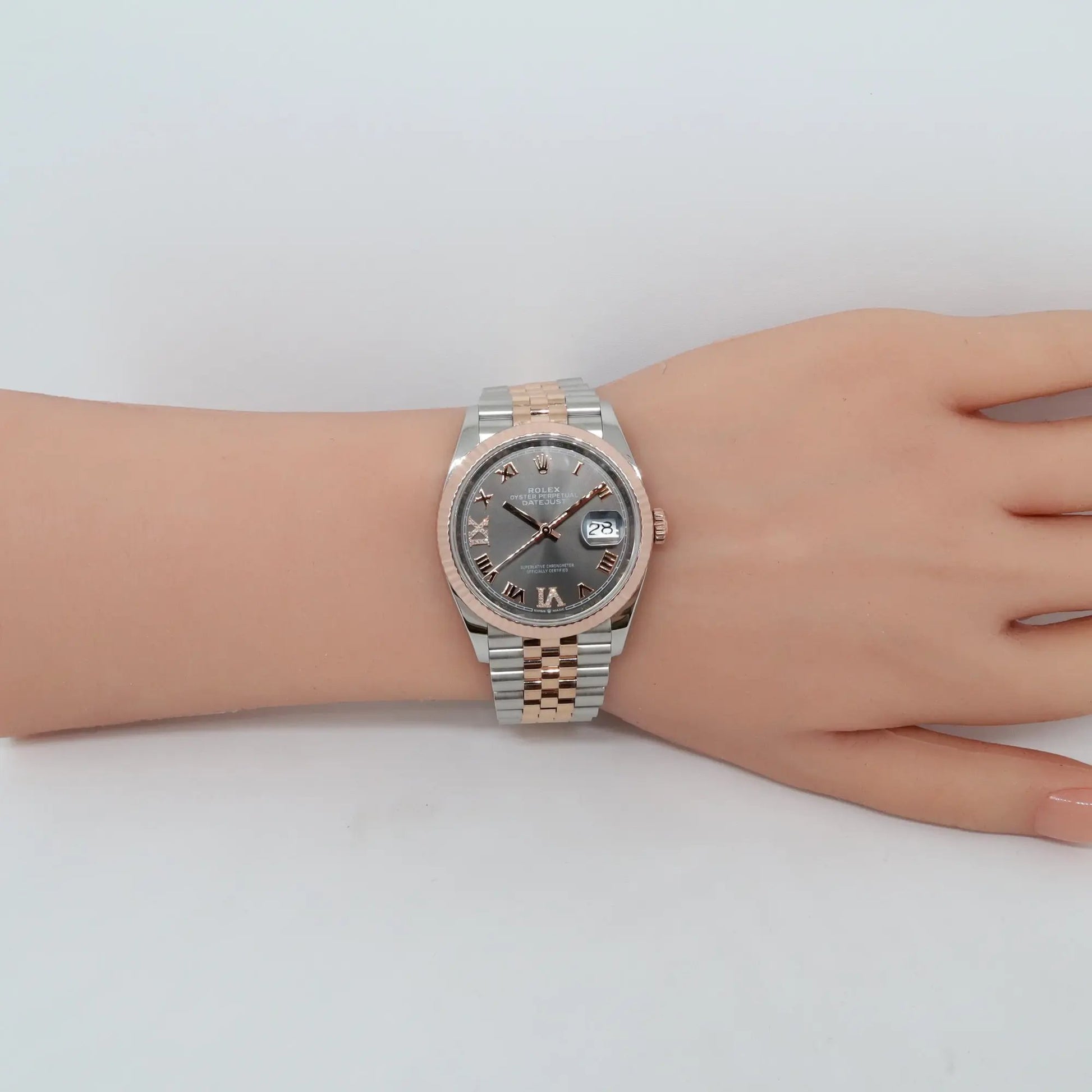 3rd image of Rolex Datejust Wristwatch, PreOwned condition