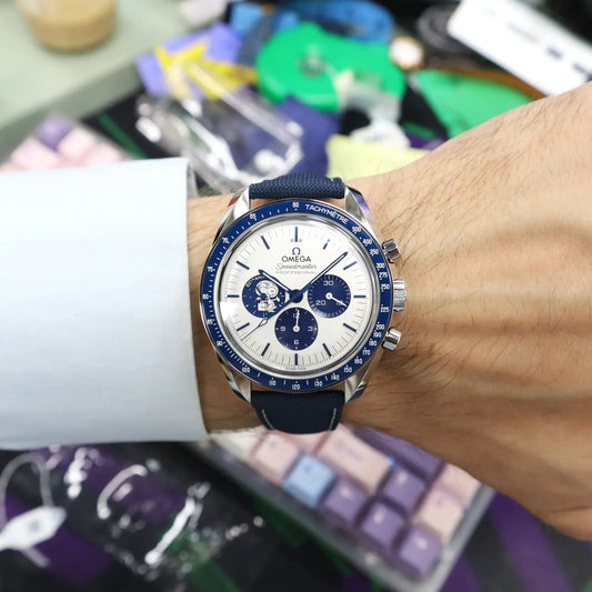 Speedmaster Anniversary Series Silver Snoopy Award Watch 310.32.42.50.02.001