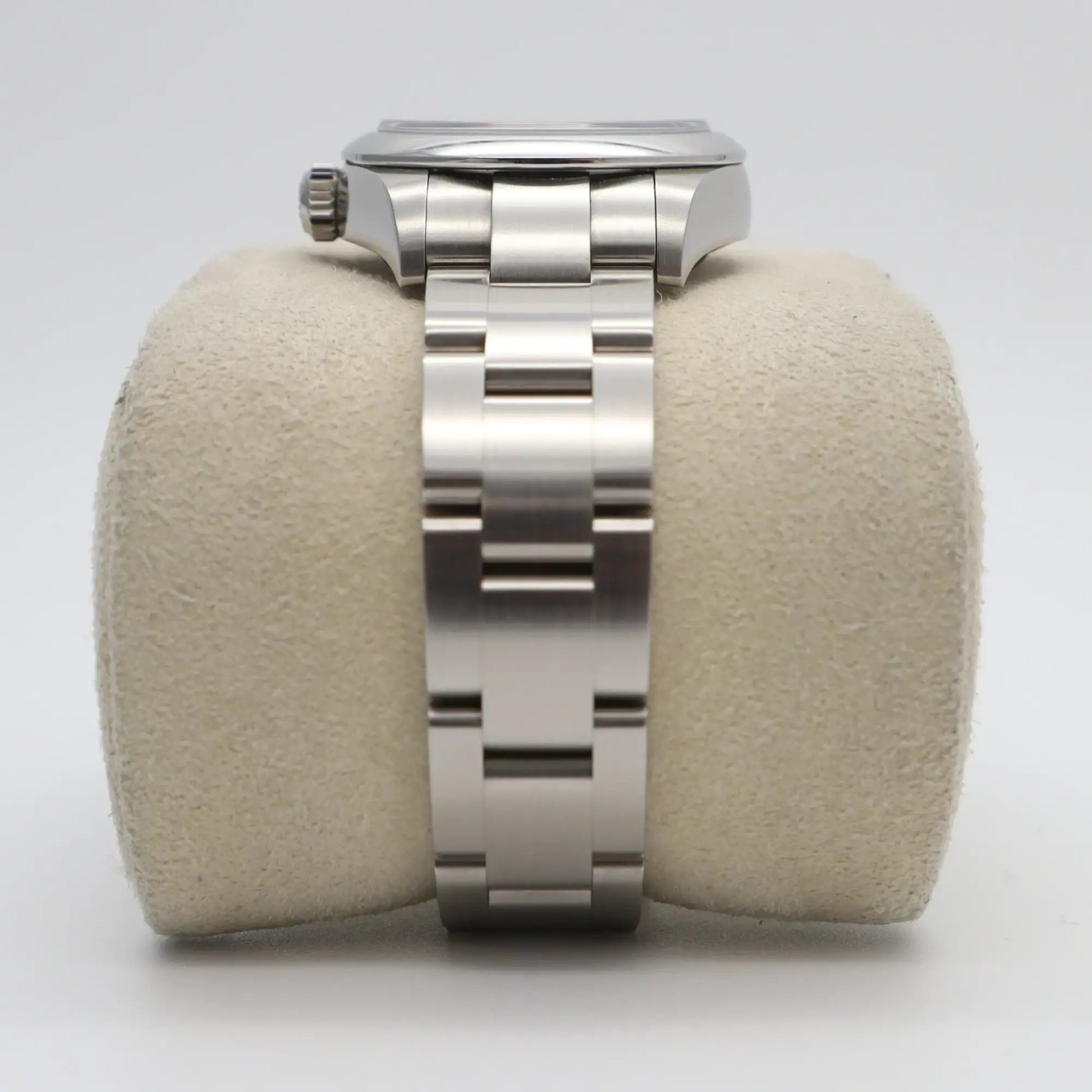 9th image of Rolex Rolex Oyster Perpetual Wristwatch, New condition