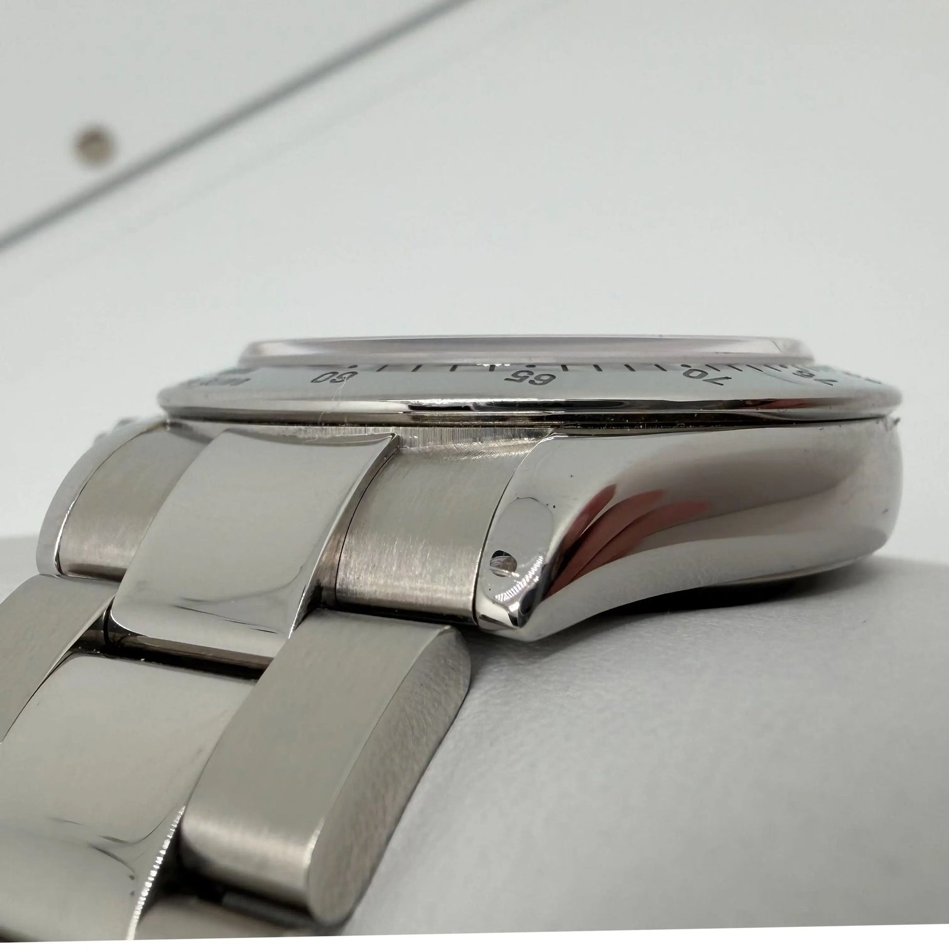 6th image of Rolex Cosmograph Daytona Wristwatch, PreOwned condition