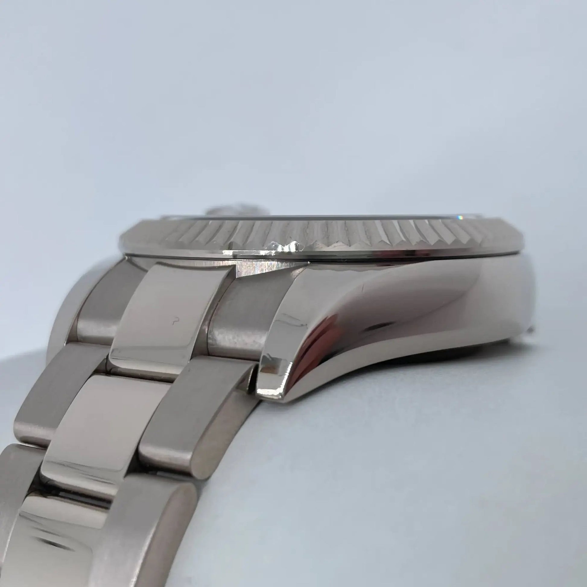 6th image of Rolex Sky-Dweller Wristwatch, PreOwned condition