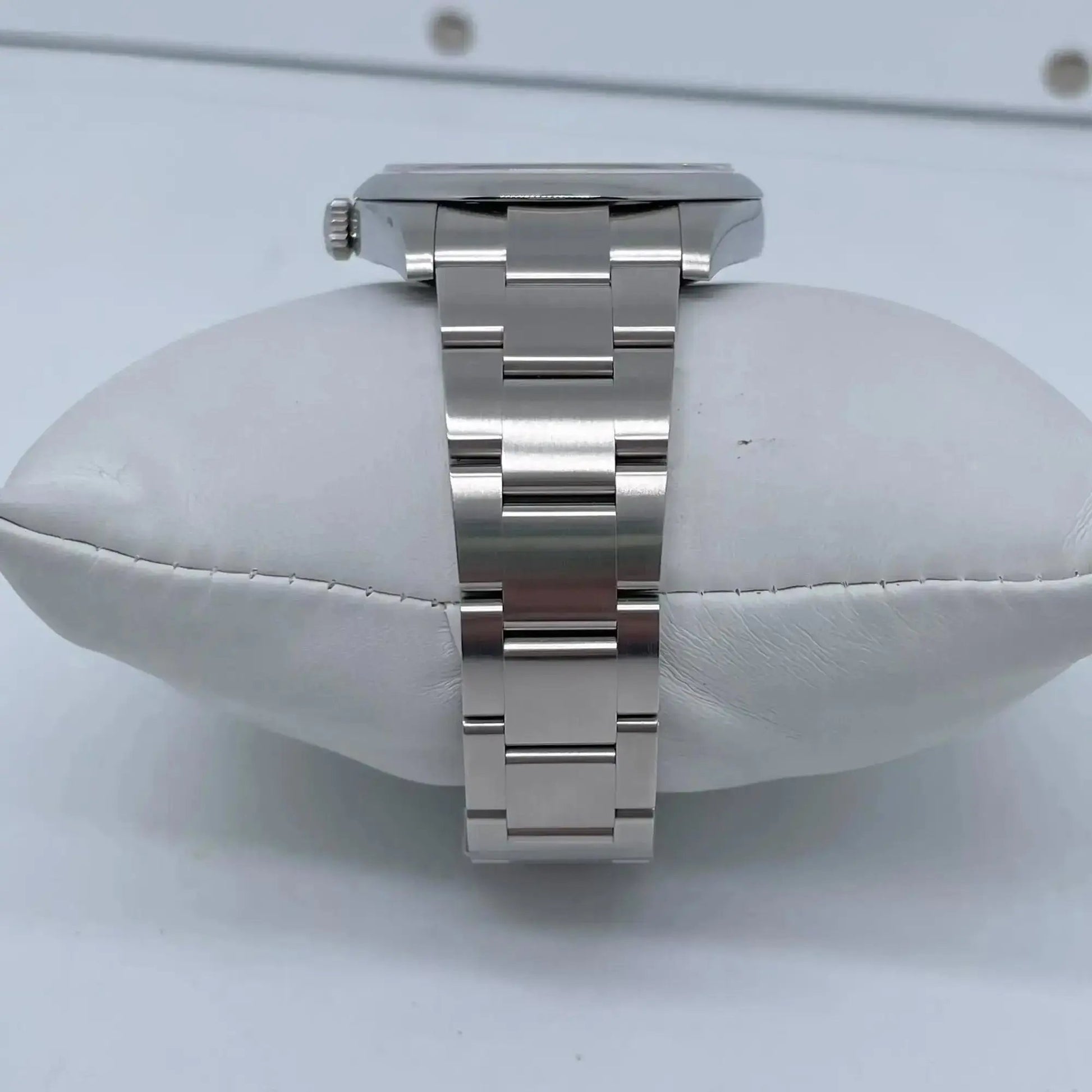 9th image of Rolex Rolex Oyster Perpetual 124300 Wristwatch, New condition