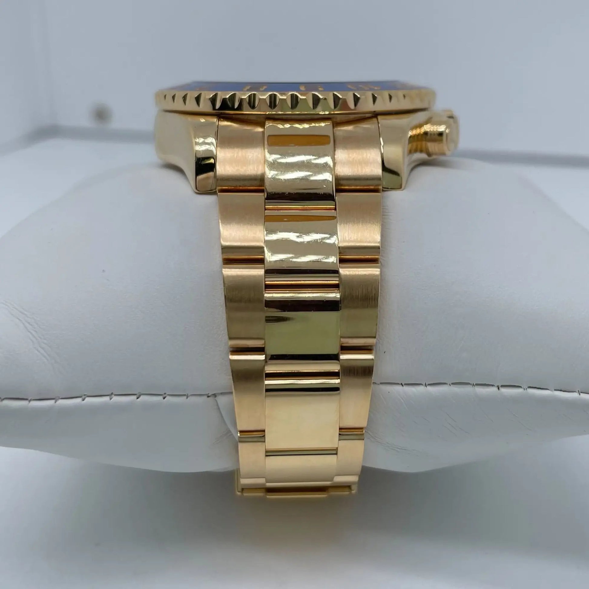 8th image of Rolex Yacht-Master II Wristwatch, PreOwned condition