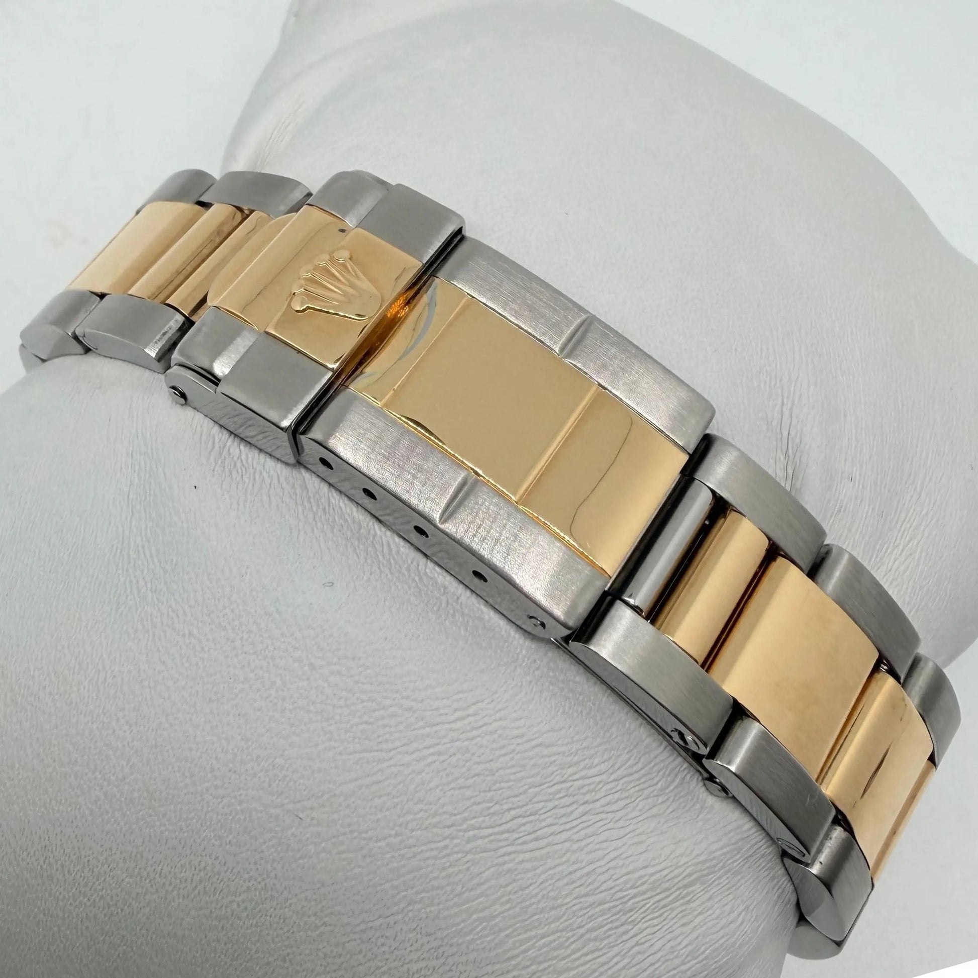 11th image of Rolex Rolex Daytona 16523 Wristwatch, PreOwned condition