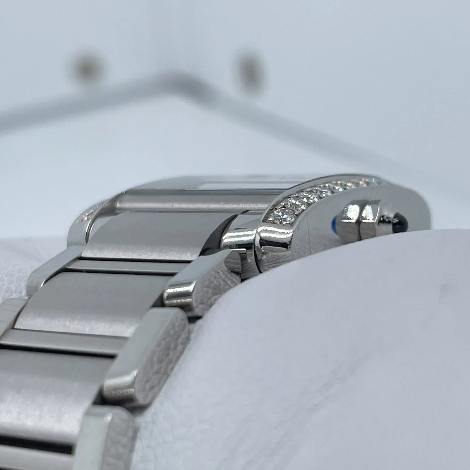 4th image of Cartier  Cartier Tank Francaise Wristwatch, PreOwned condition