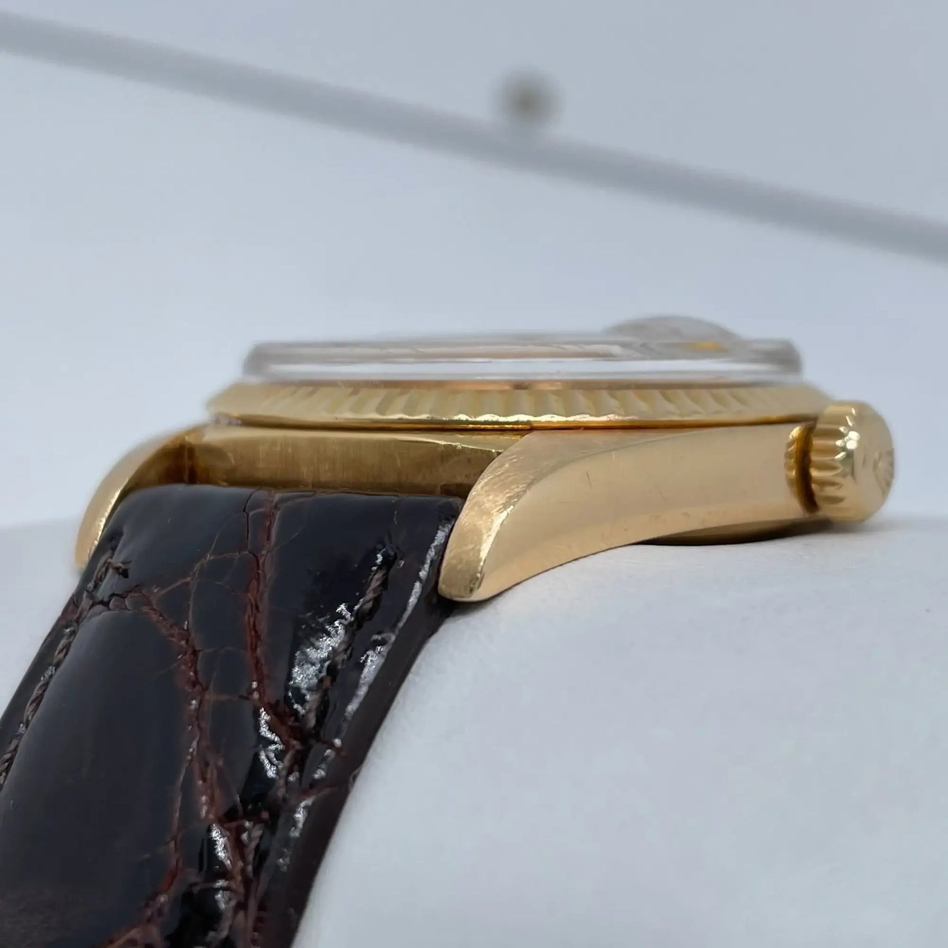 4th image of Rolex 1601 Wristwatch, PreOwned condition
