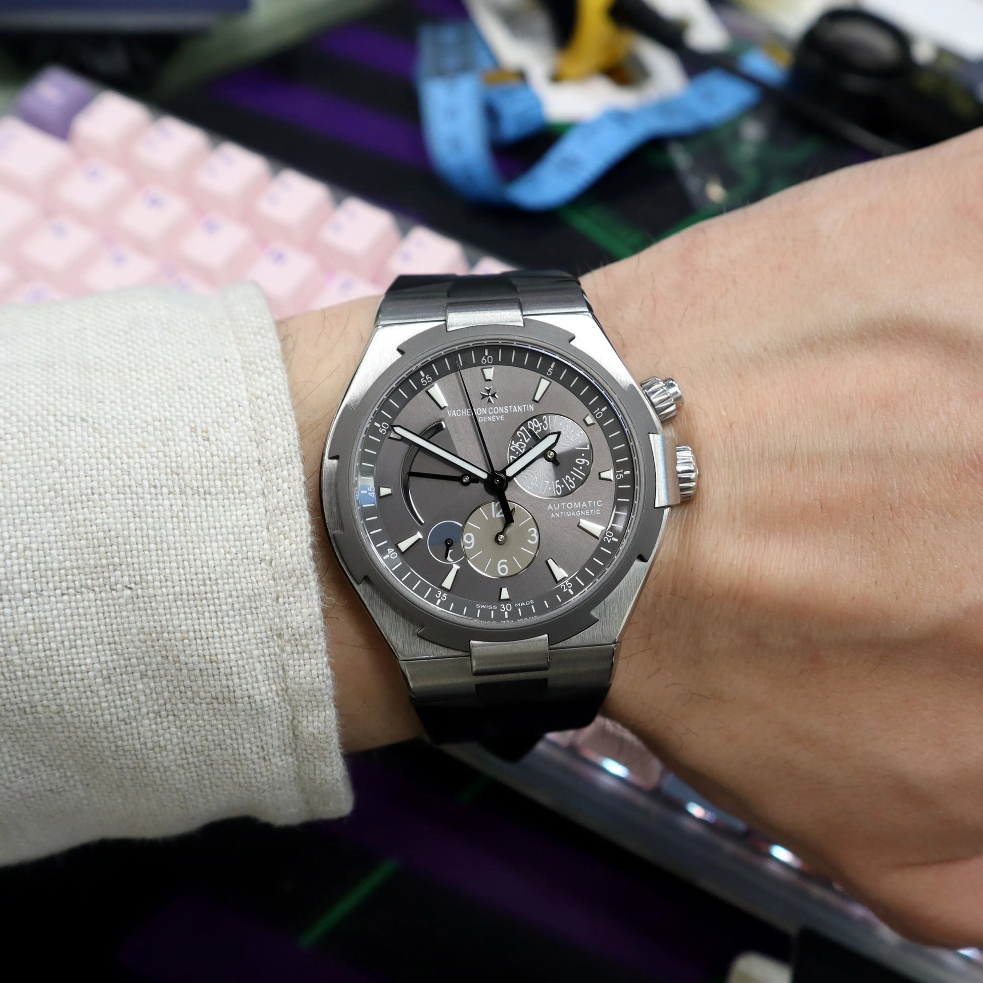 2nd image of Vacheron Constantin Overseas Dual Time Wristwatch, PreOwned condition