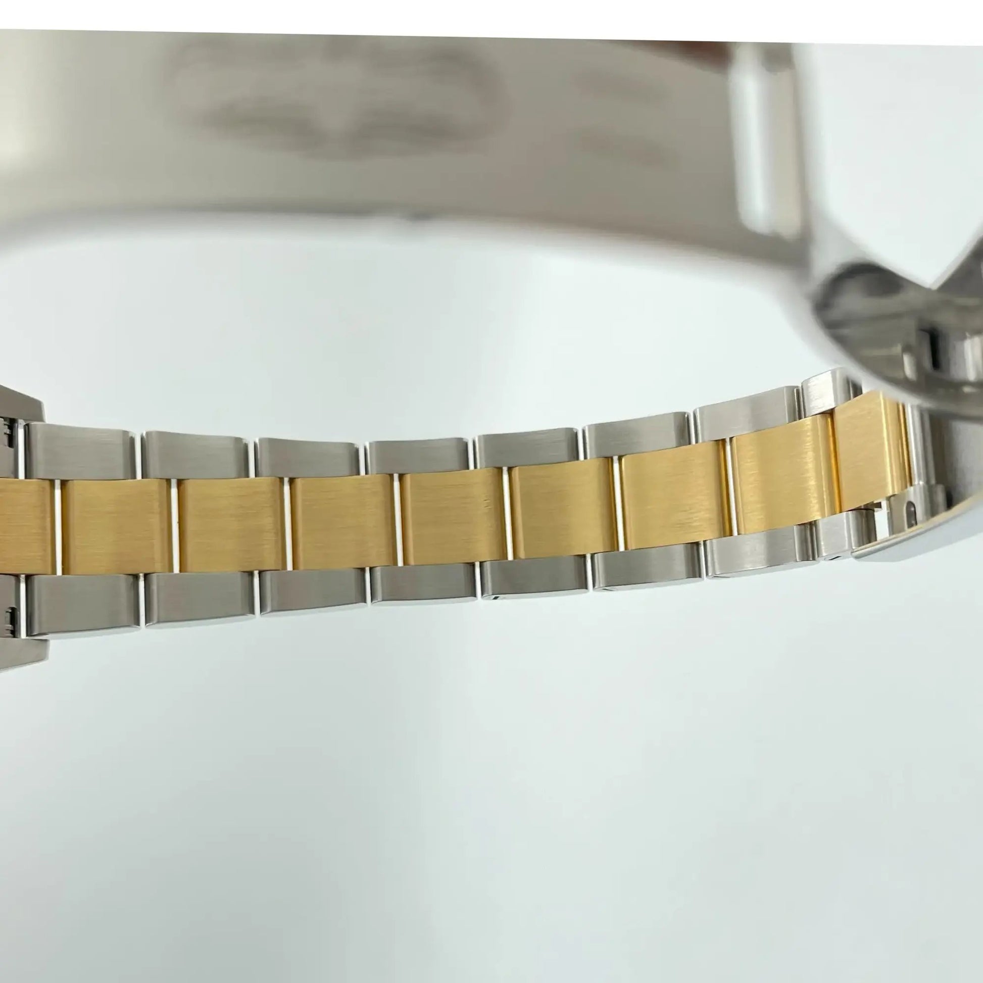 10th image of Rolex  Rolex Datejust 126233 Wristwatch, PreOwned condition