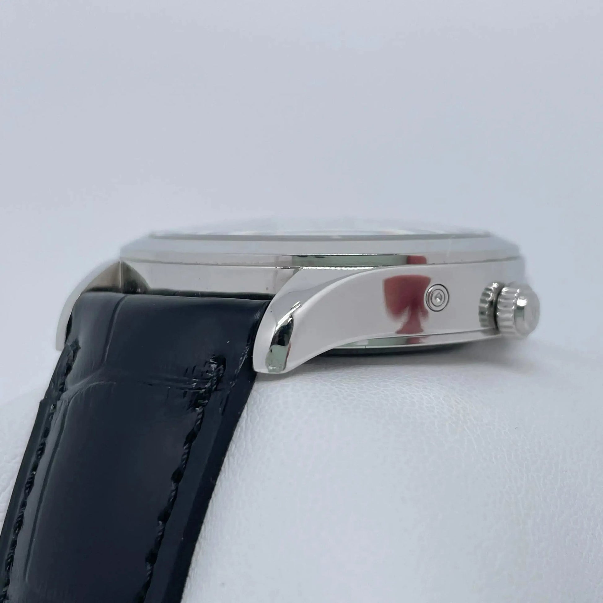 4th image of Jaeger-LeCoultre Jaeger Lecoultre Master Calendar Wristwatch, PreOwned condition