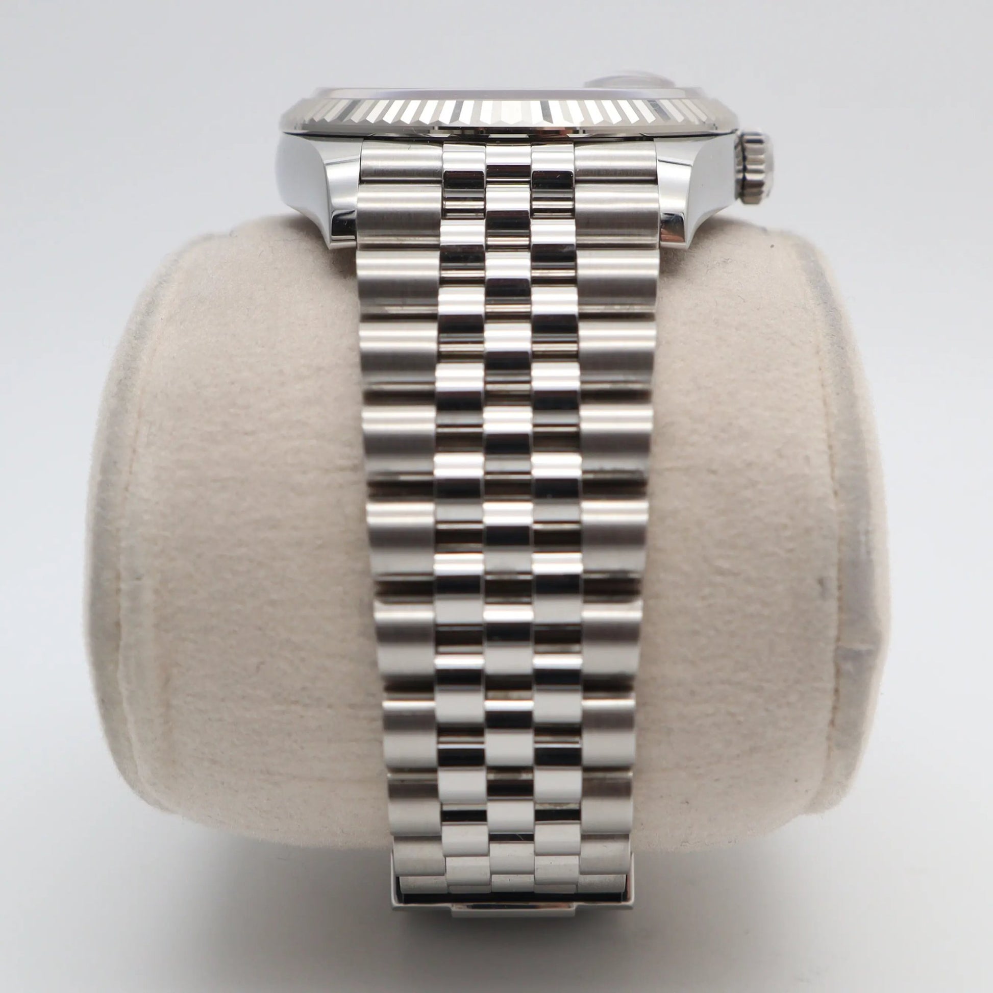 9th image of Rolex Rolex Datejust 126234 Wristwatch, New condition