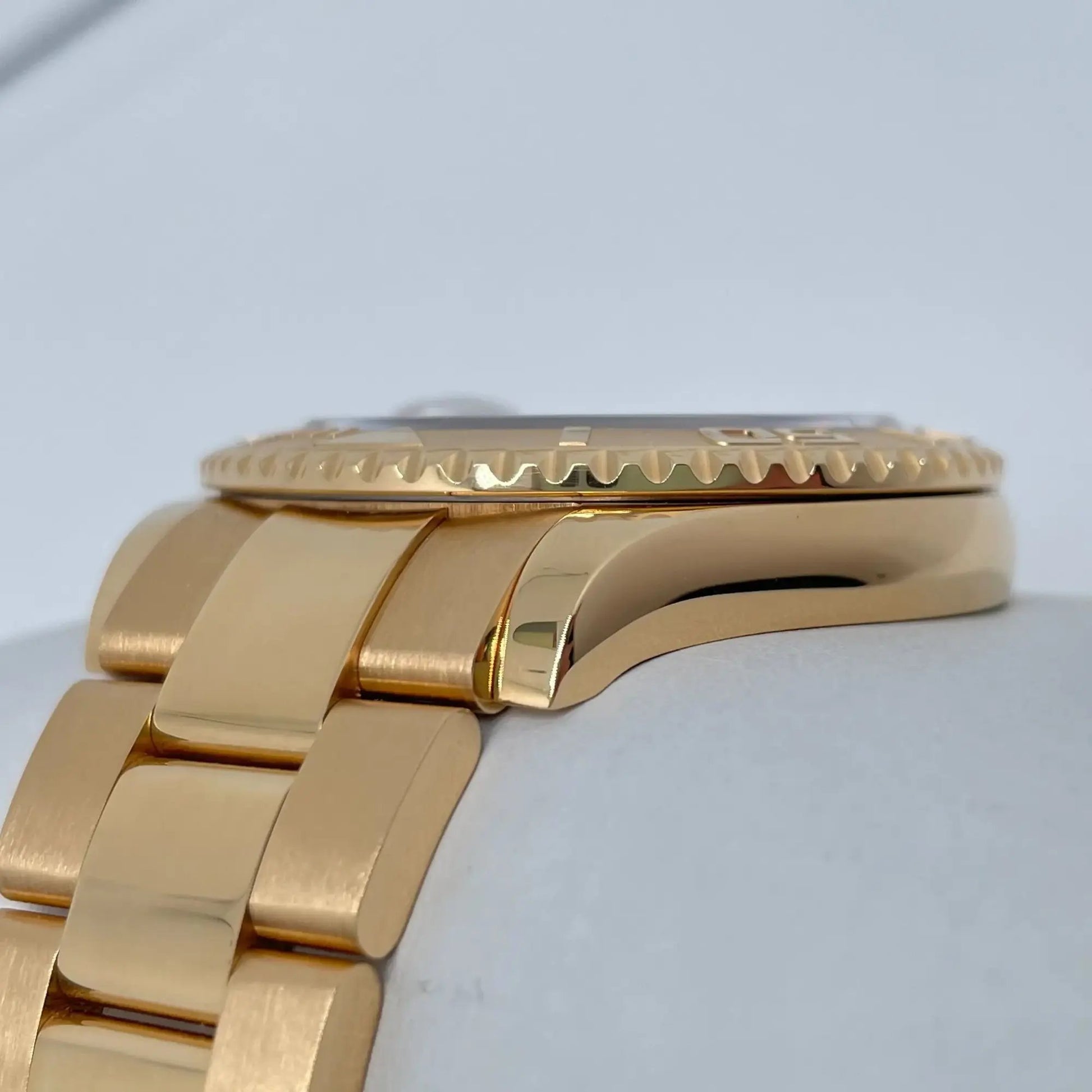 7th image of Rolex Yacht-Master Wristwatch, PreOwned condition