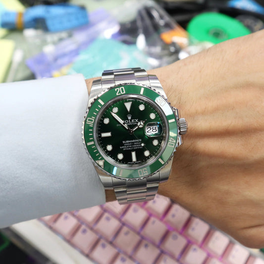 2nd image of Rolex Rolex Submariner 116610LV Wristwatch, Unworn condition