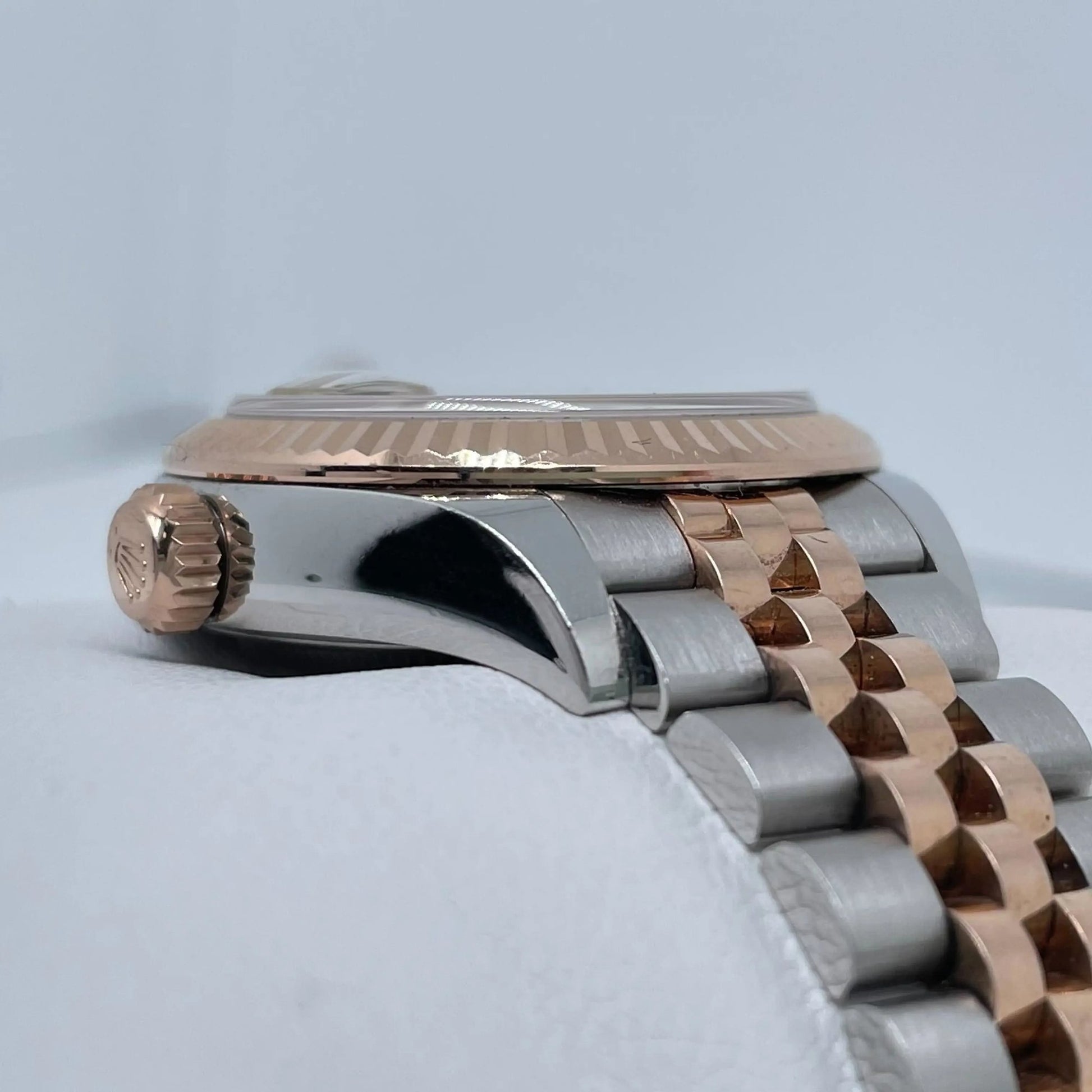 4th image of Rolex Rolex Datejust 279171 Wristwatch, PreOwned condition