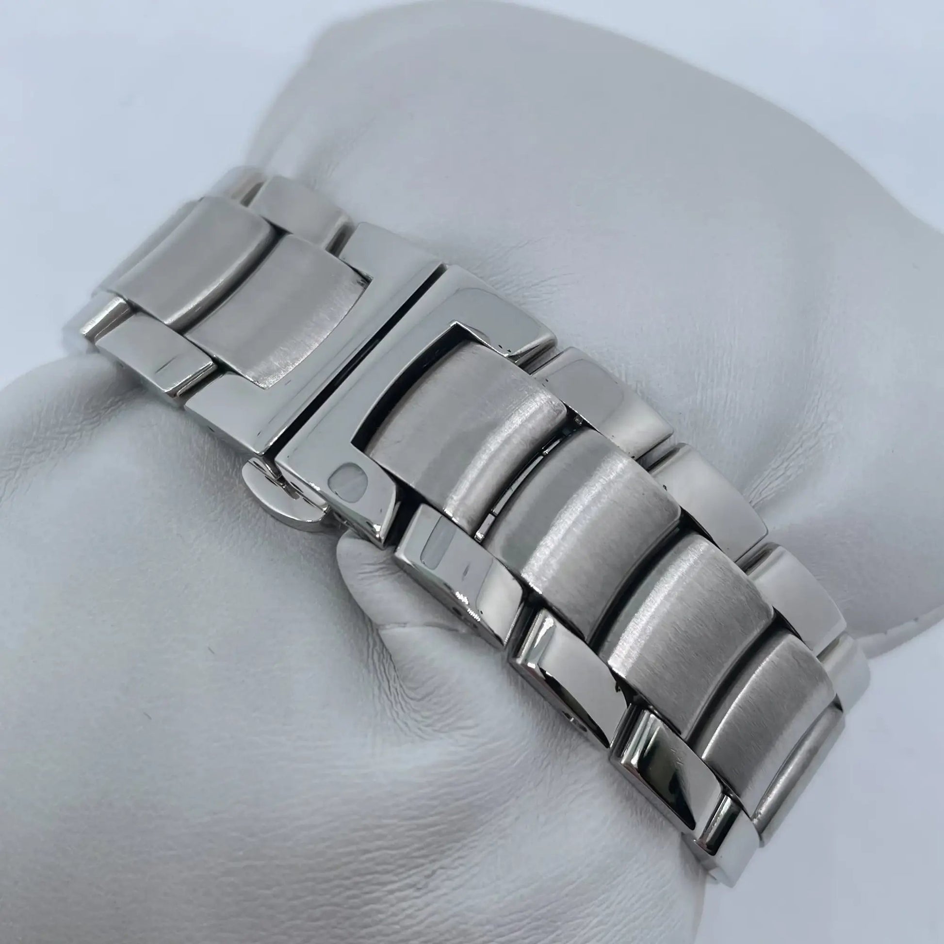 11th image of Baume & Mercier Capeland  Wristwatch, PreOwned condition