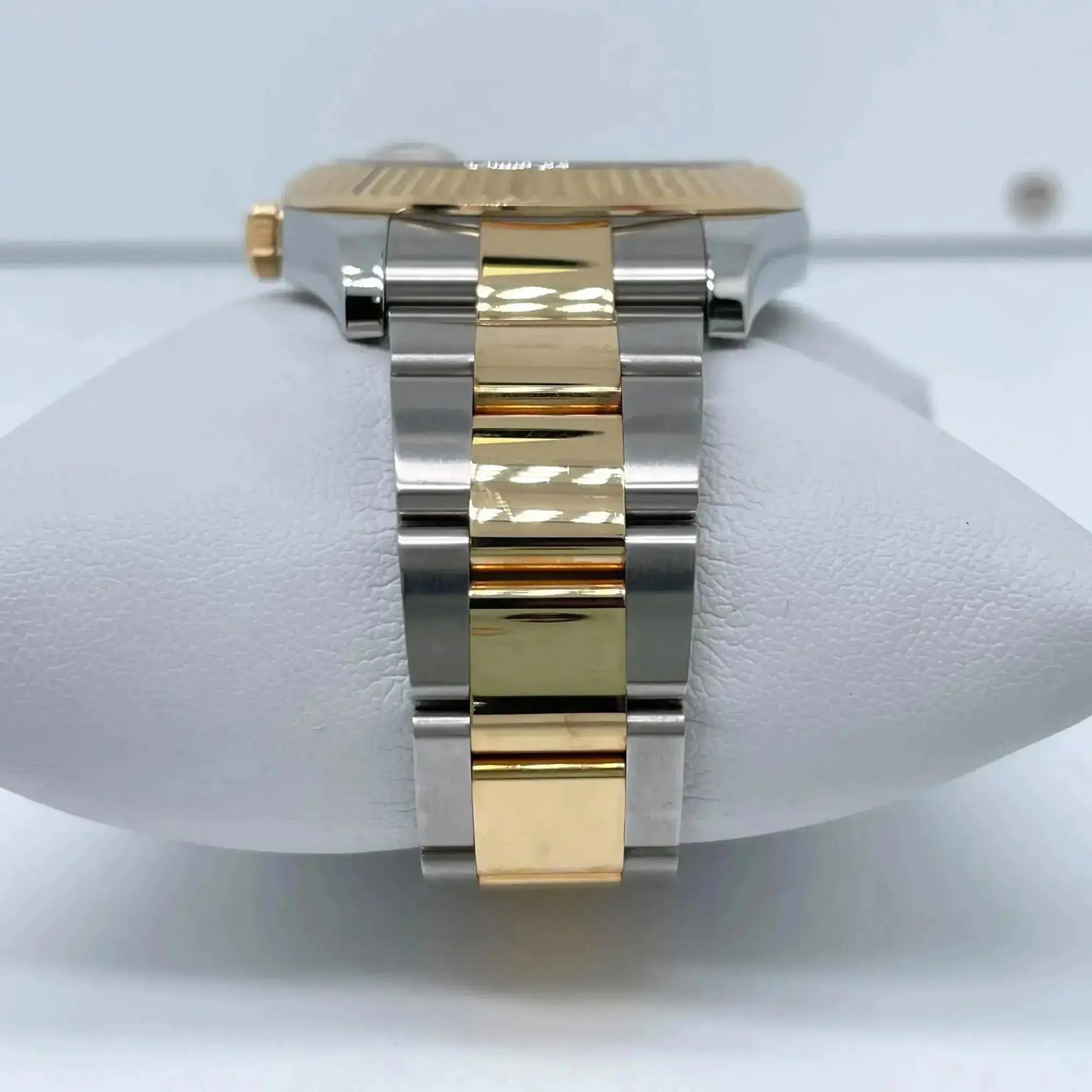 9th image of Rolex  Rolex Datejust II Wristwatch, PreOwned condition