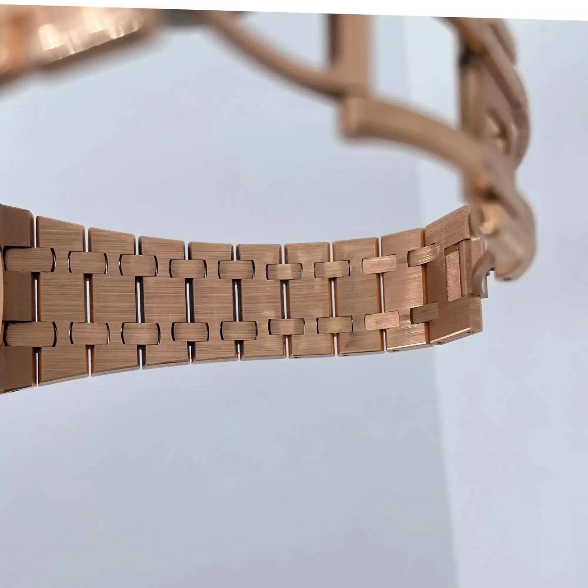 10th image of Audemars Piguet  Audemars Piguet Royal Oak Wristwatch, PreOwned condition