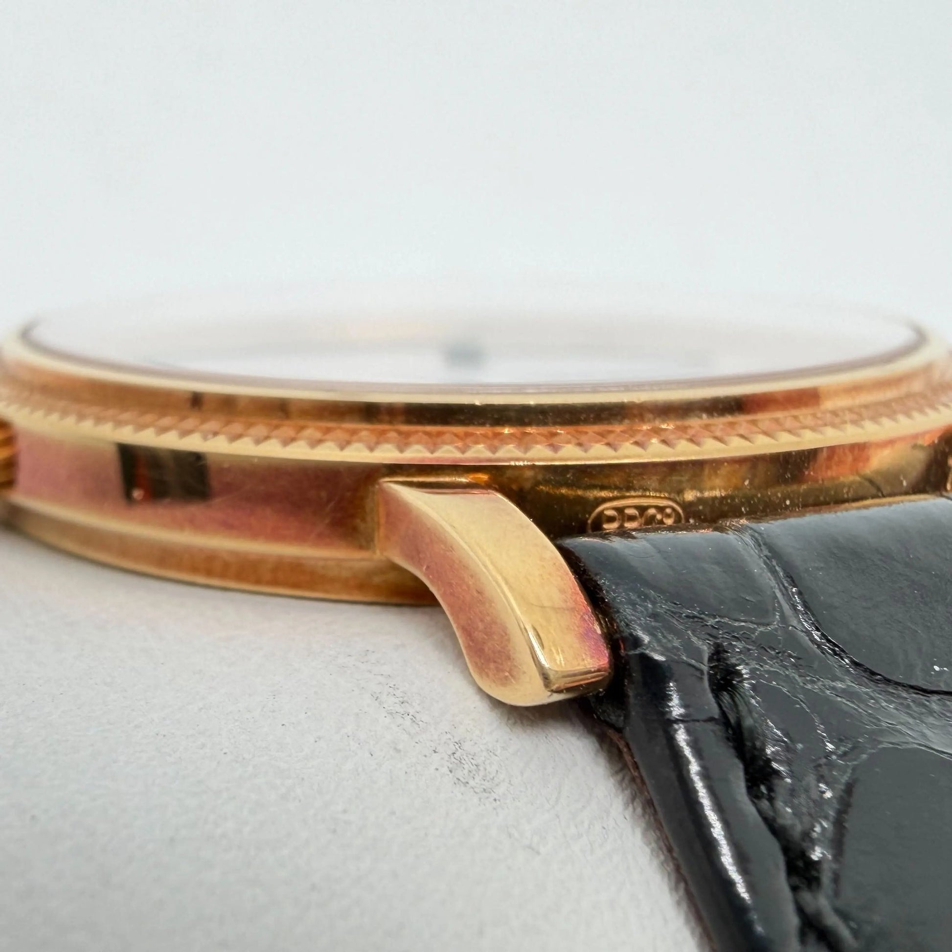 3rd image of Patek Philippe Calatrava Wristwatch, PreOwned condition