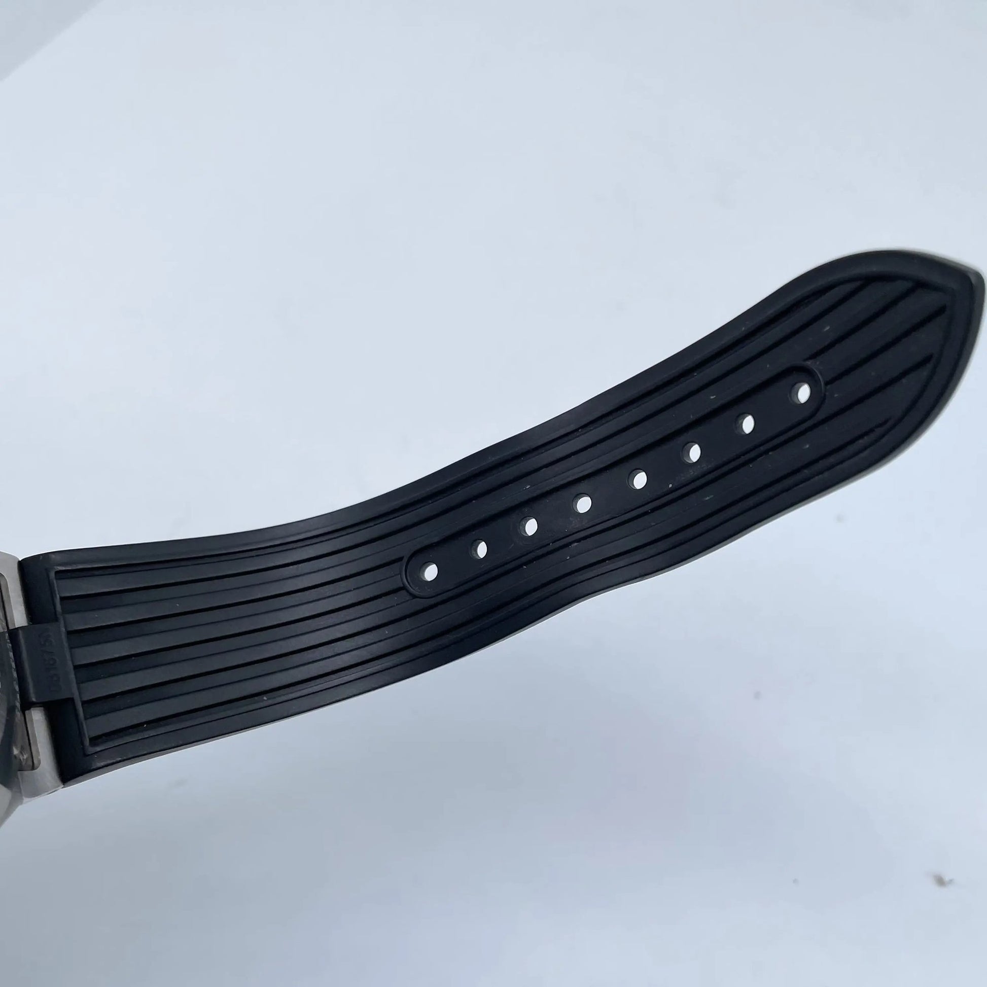 9th image of Vacheron Constantin Overseas Dual Time Wristwatch, PreOwned condition