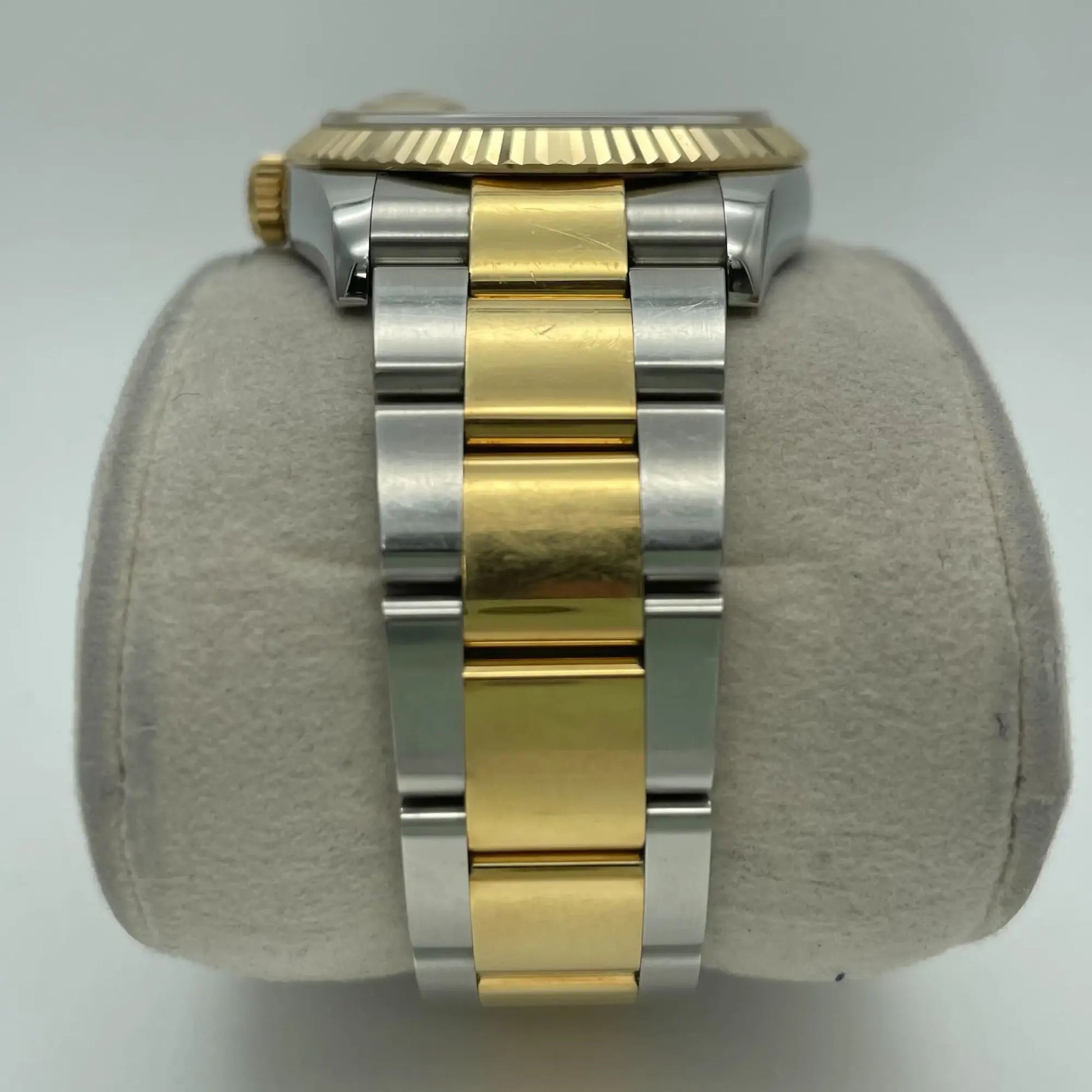 10th image of Rolex Rolex Datejust 126233 Wristwatch, PreOwned condition