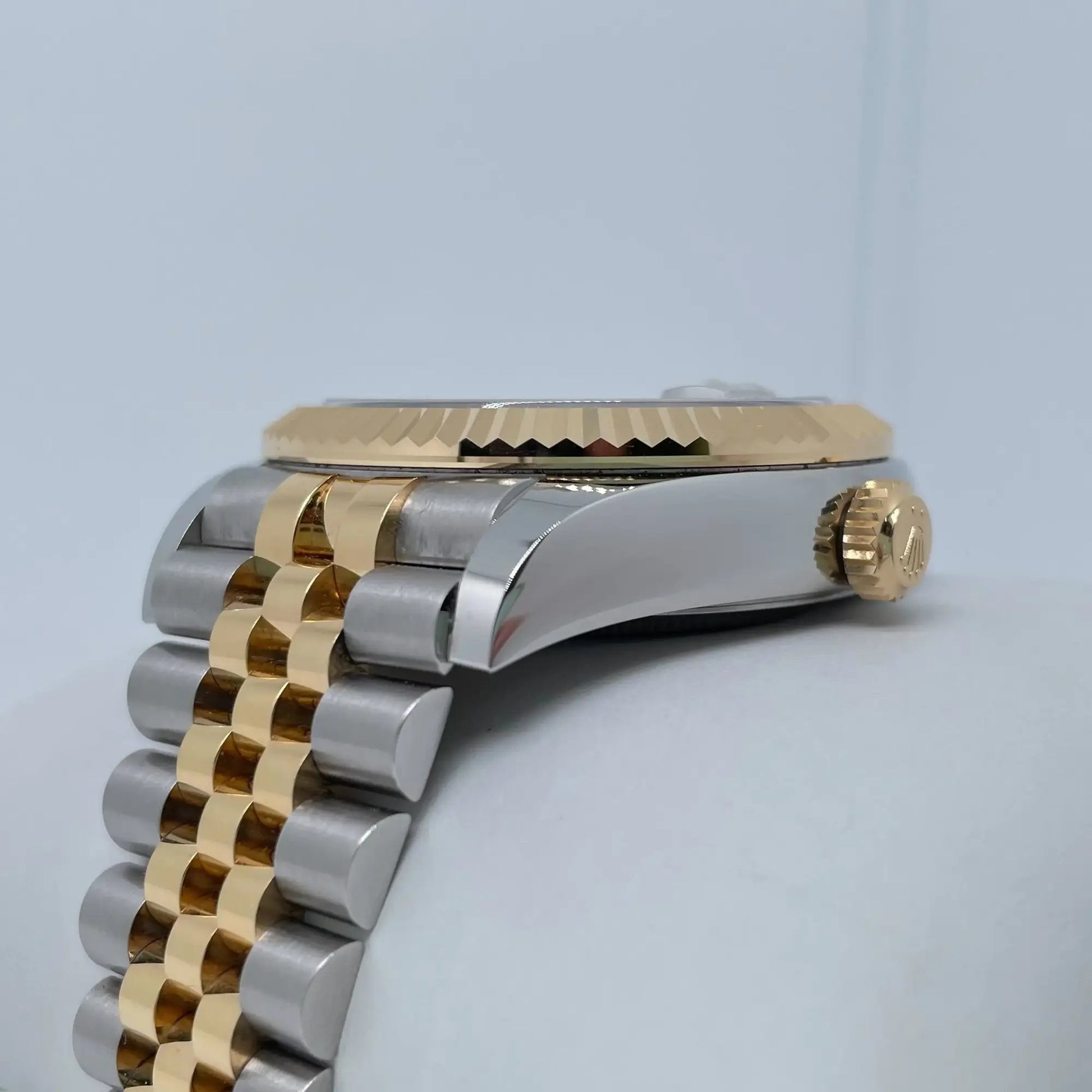 5th image of Rolex Sky-Dweller Wristwatch, New condition